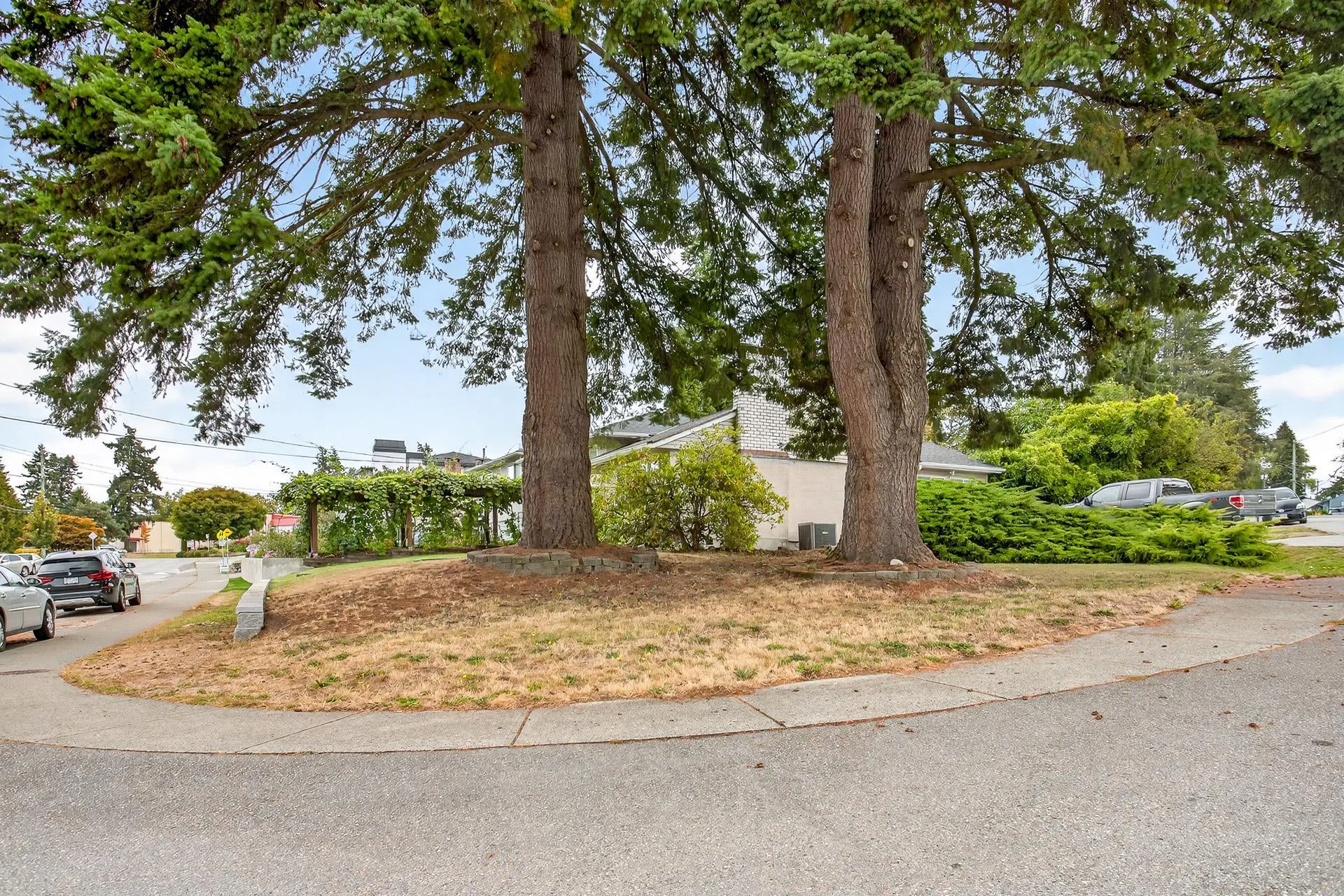 8816 Russell Drive
