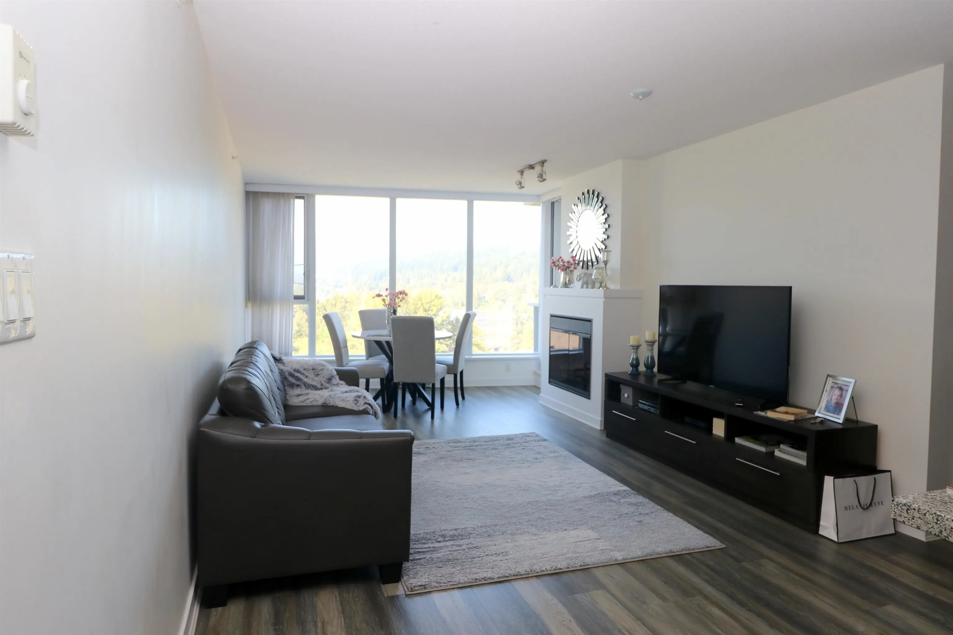 1505 660 Nootka Way