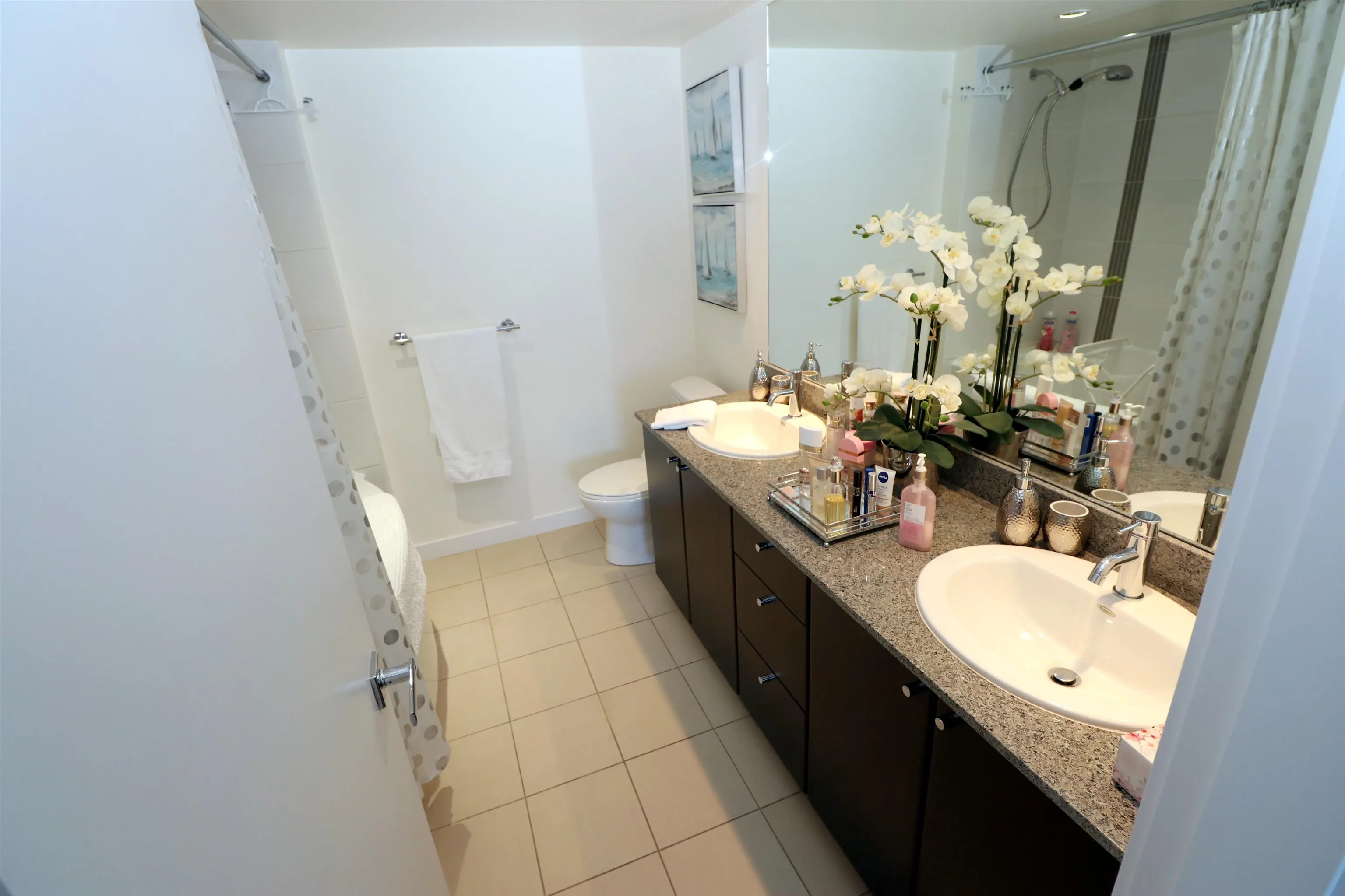 1505 660 Nootka Way
