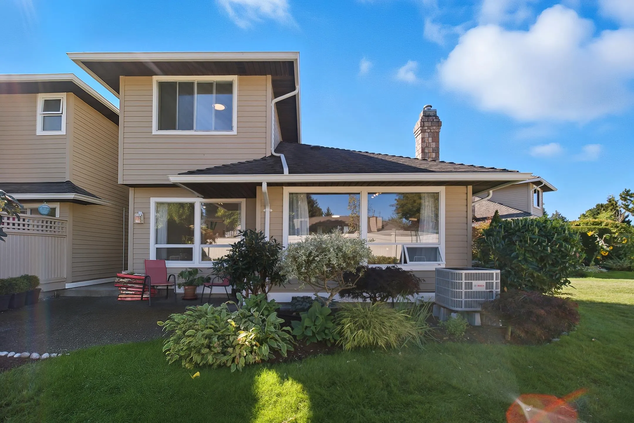 118 15121 19 Avenue
