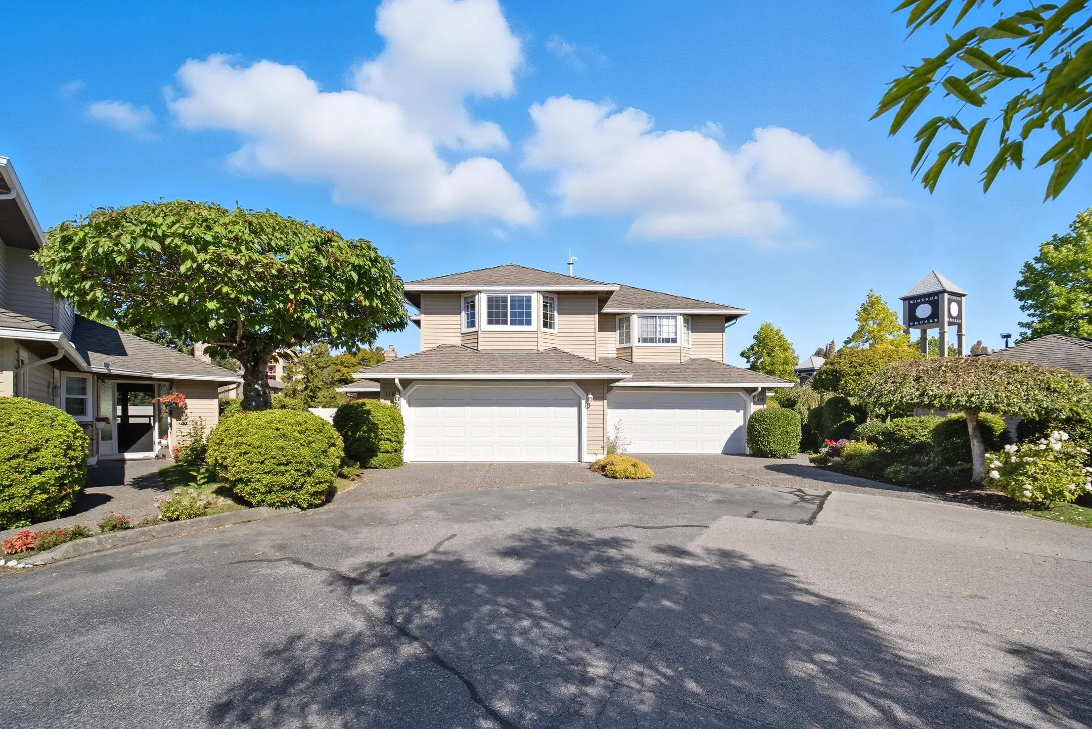 118 15121 19 Avenue