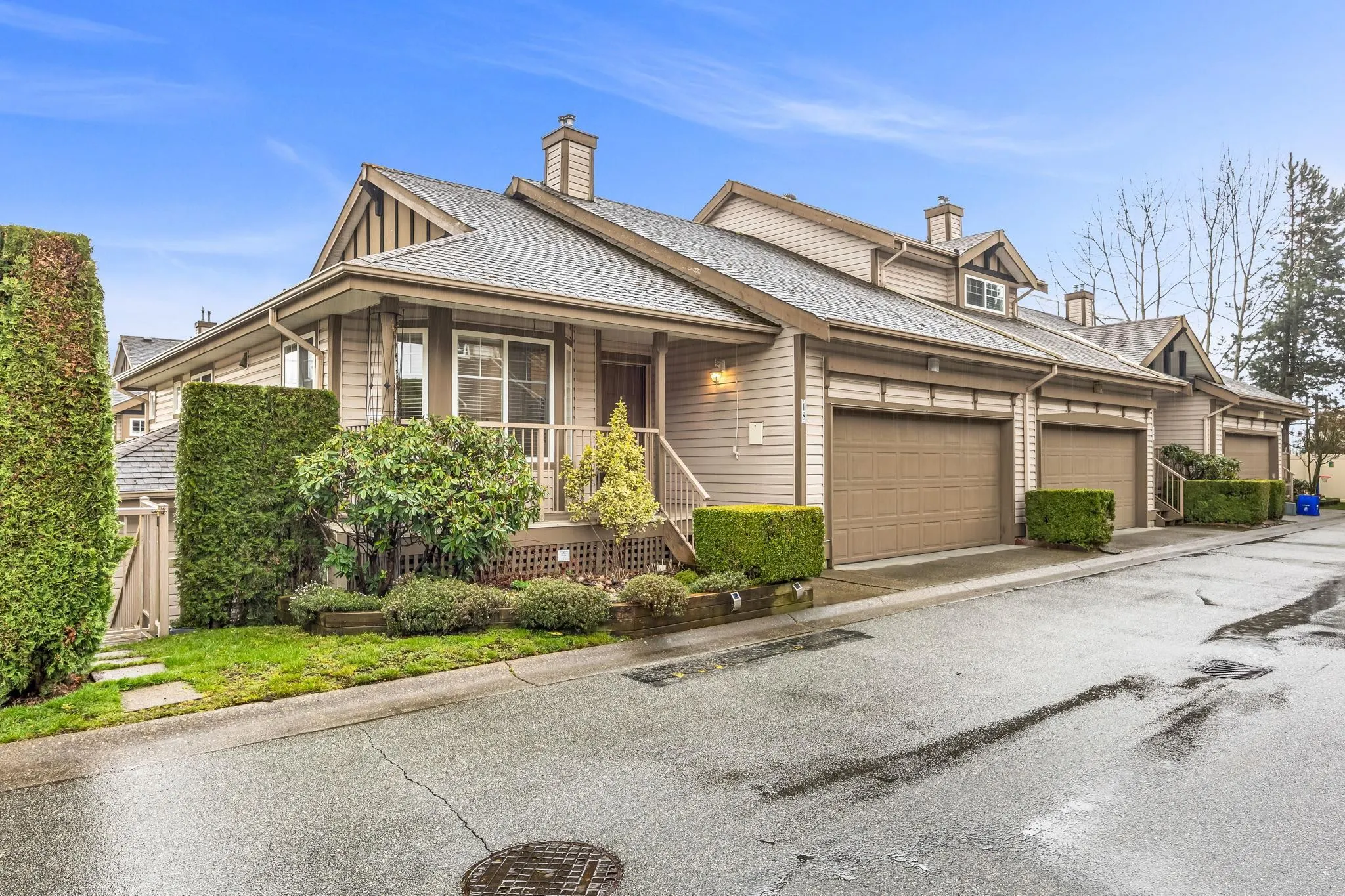 18 20222 96 Avenue