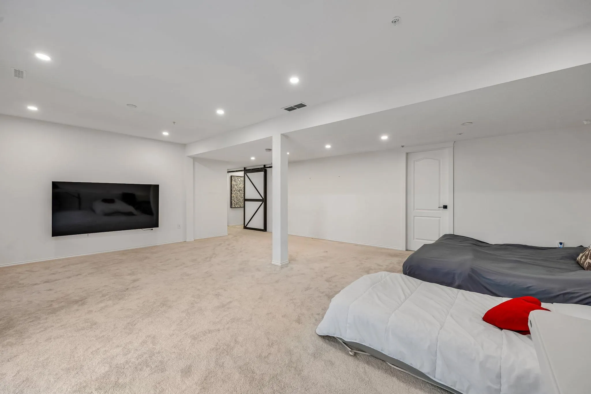 18 20222 96 Avenue