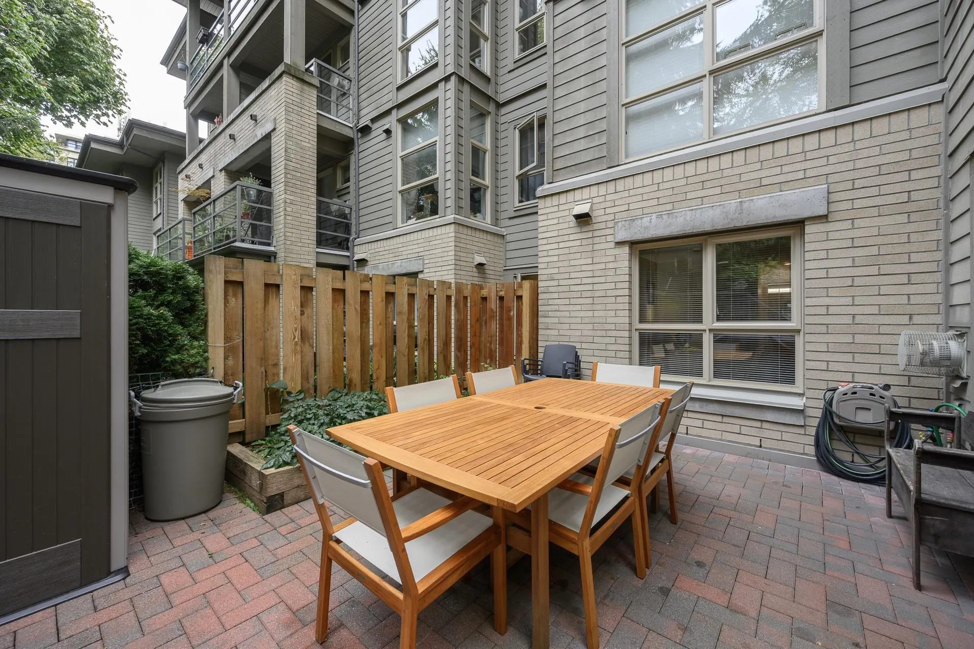 210 9319 University Crescent