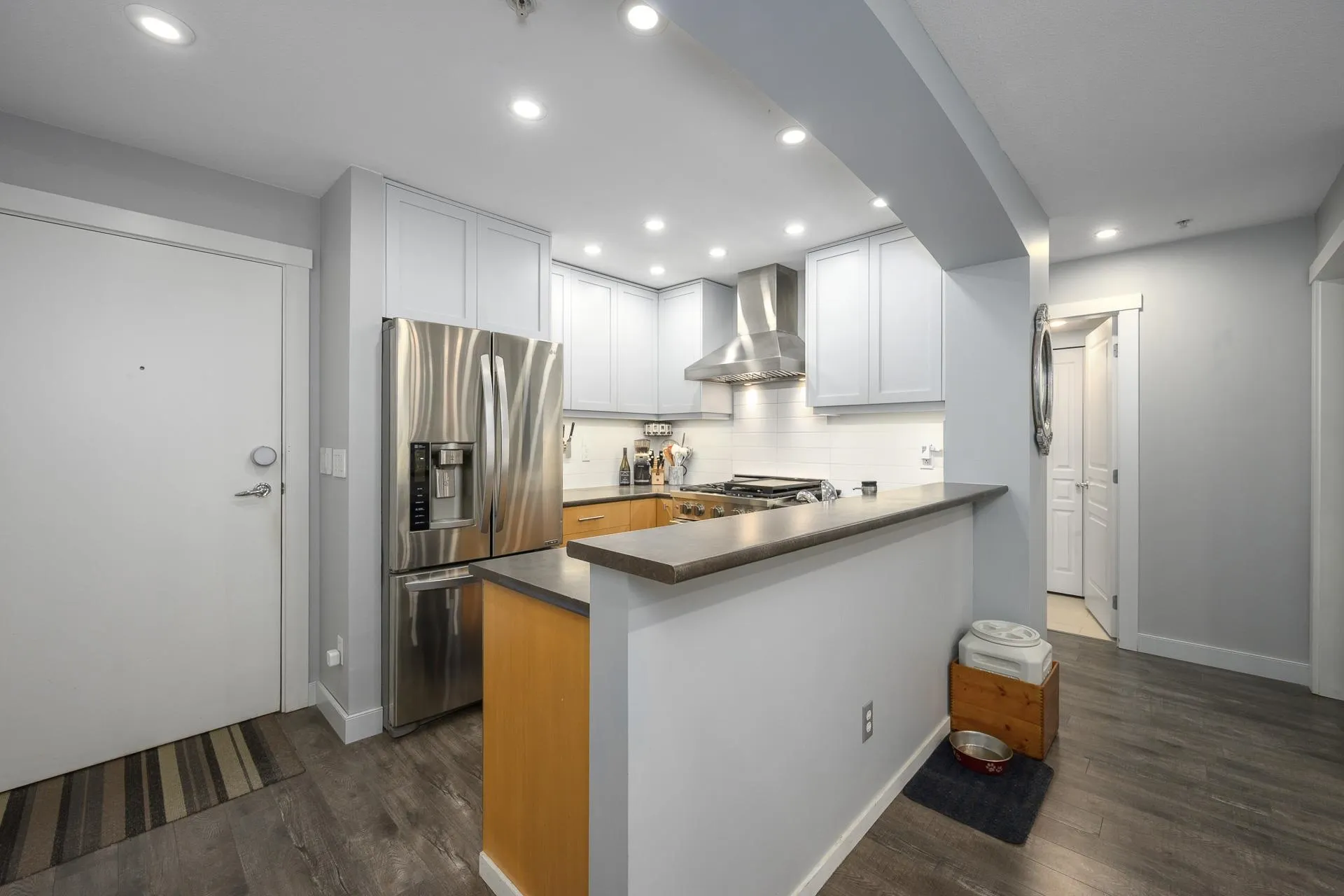 210 9319 University Crescent