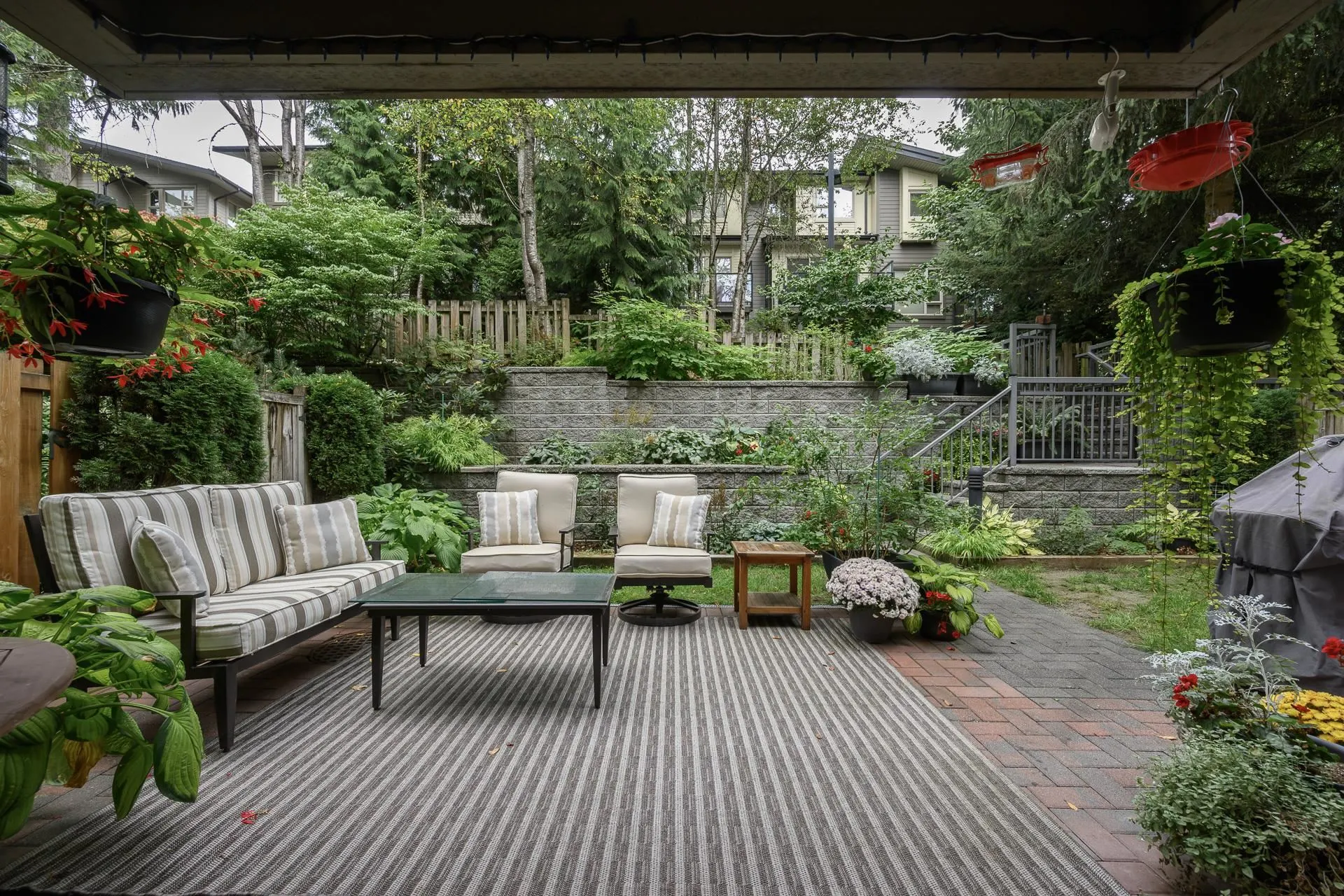 210 9319 University Crescent