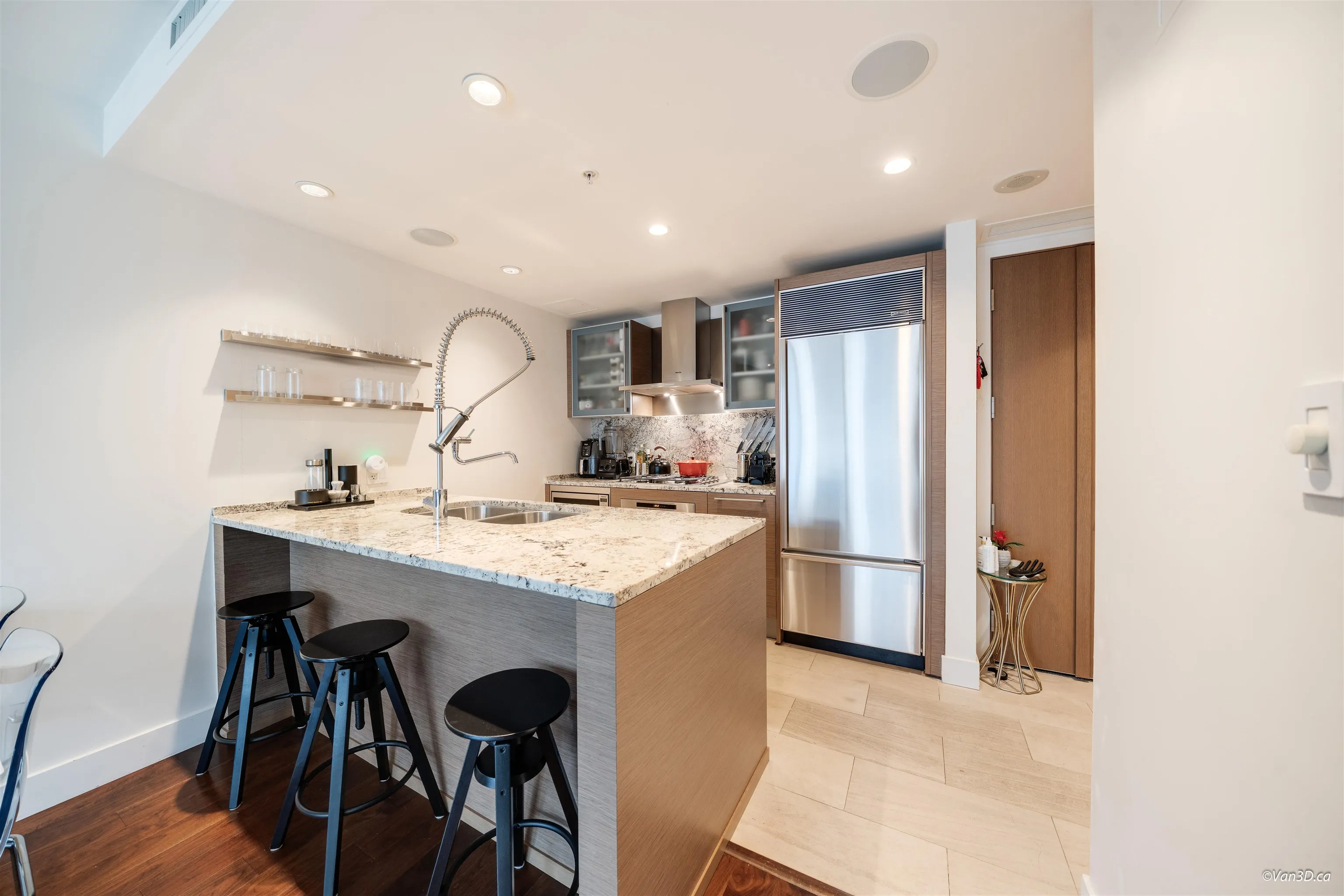 2903 1111 Alberni Street