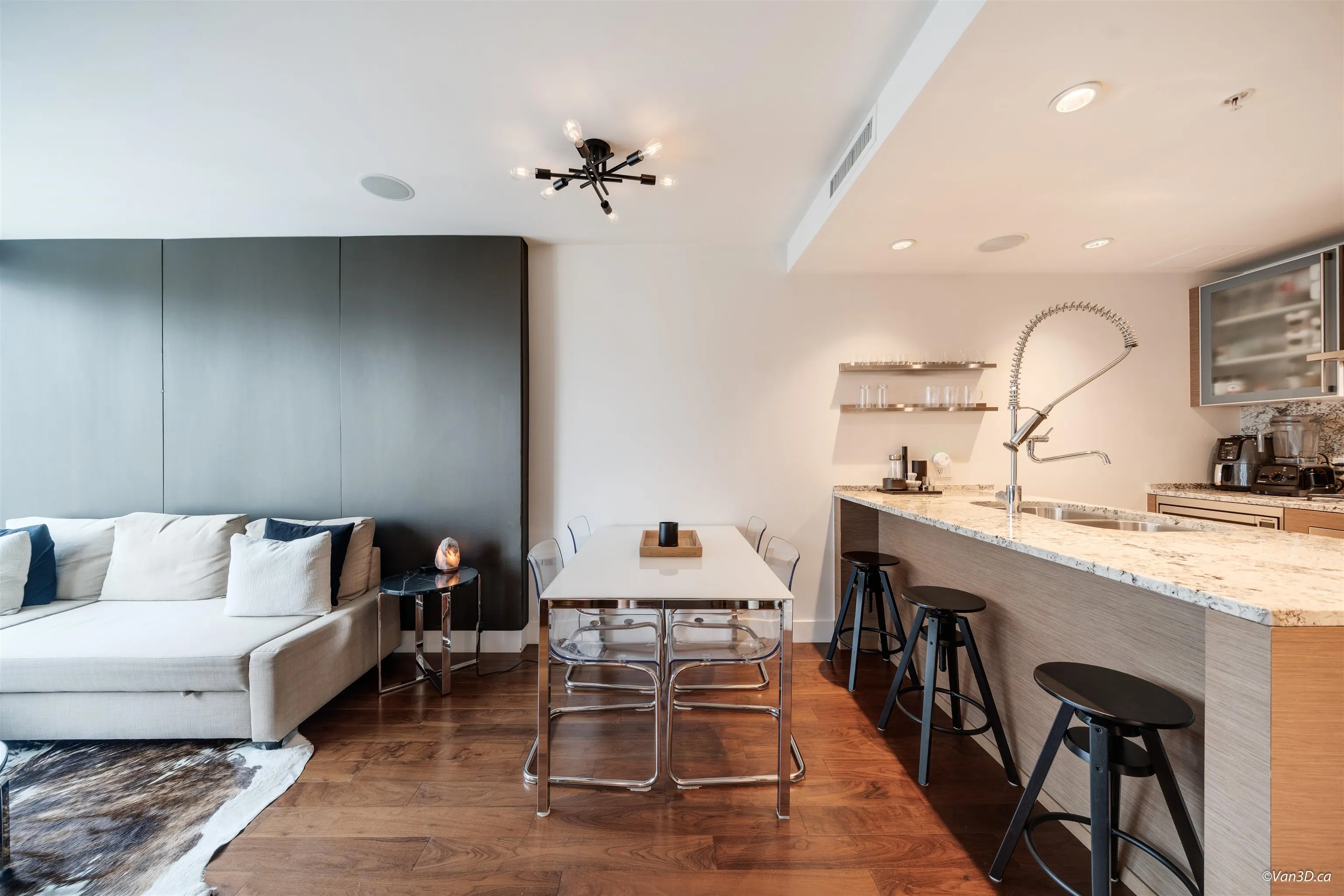 2903 1111 Alberni Street