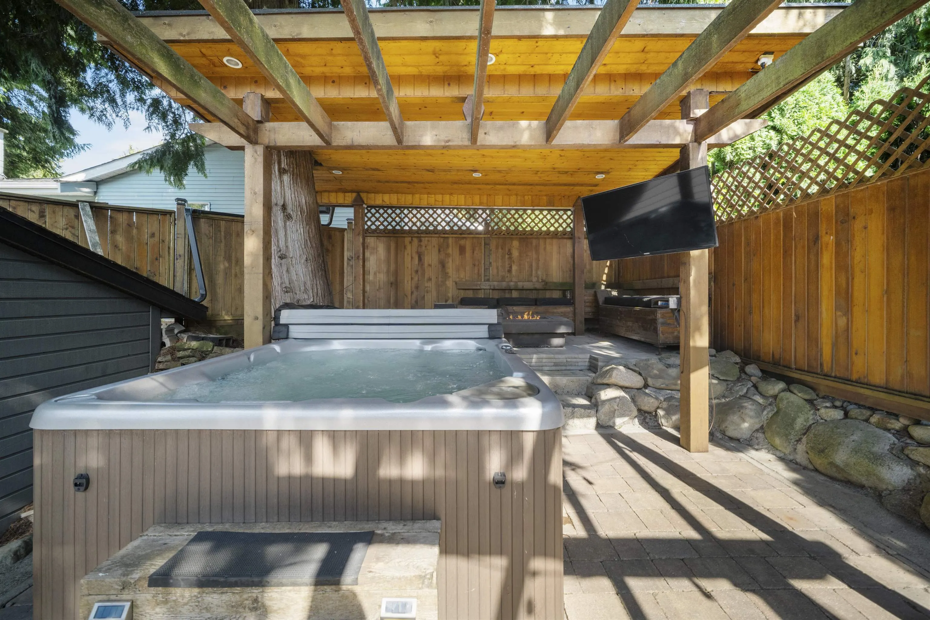 5786 Aberdeen Street