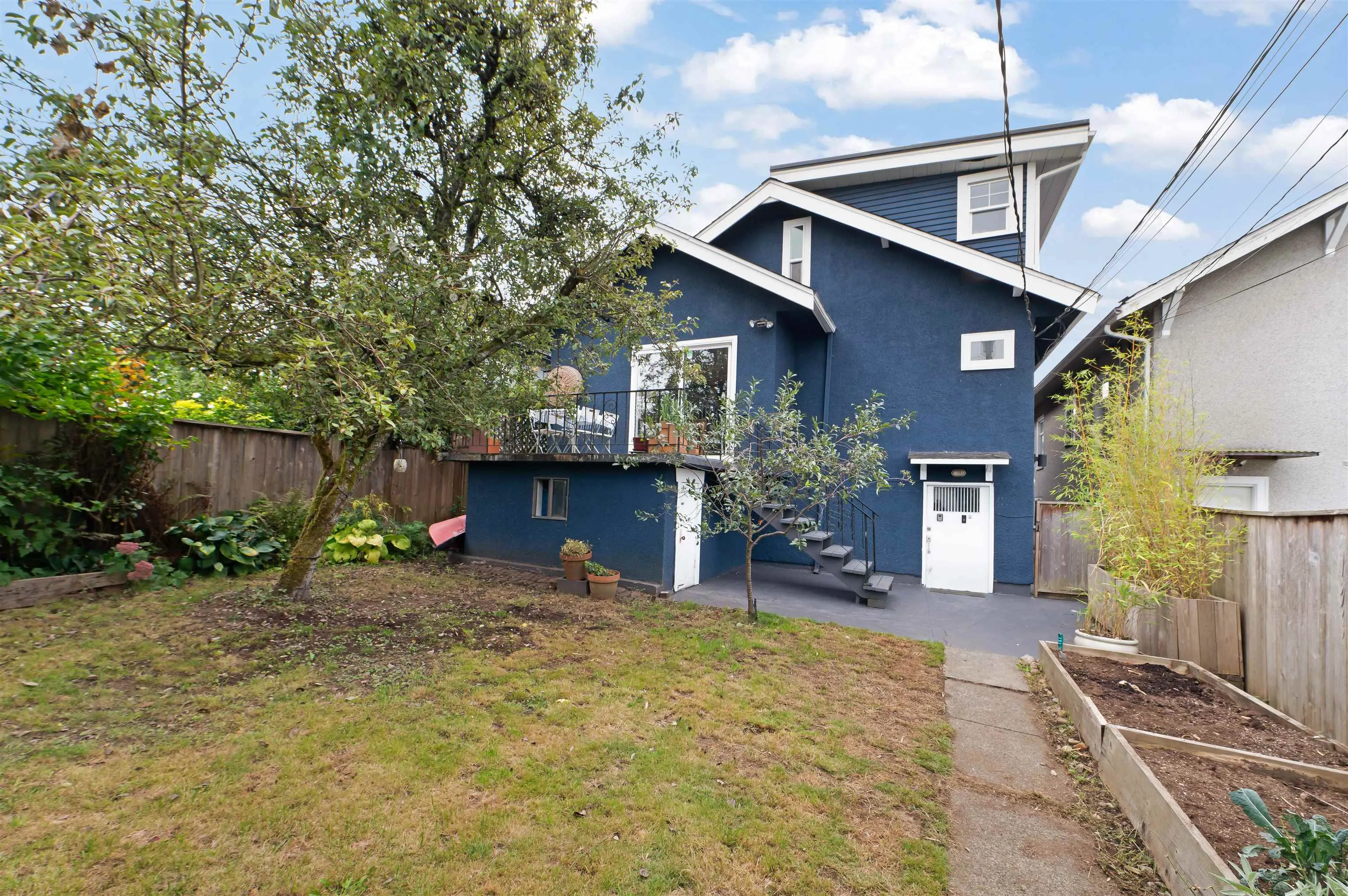2677 Triumph Street
