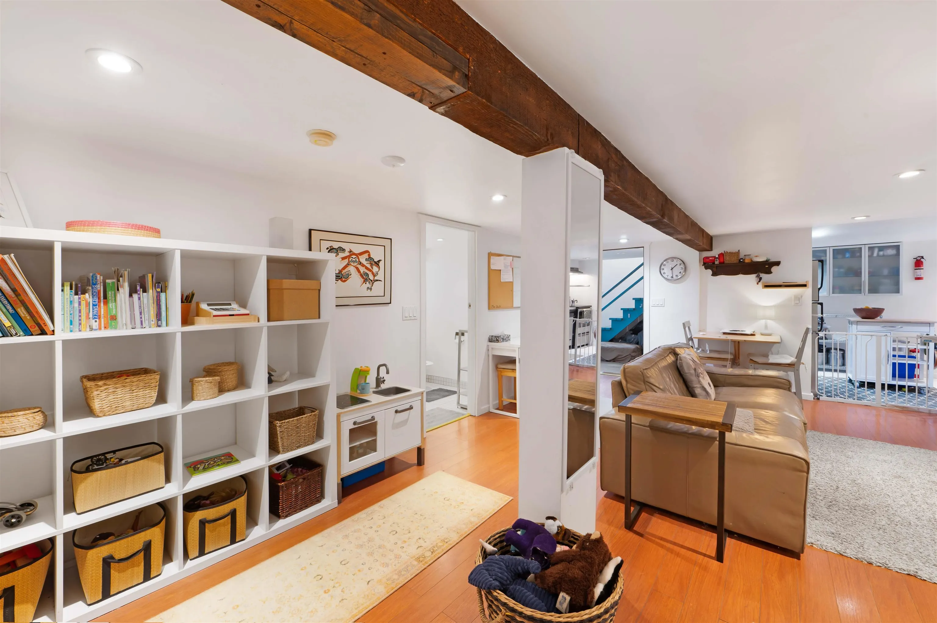 2677 Triumph Street