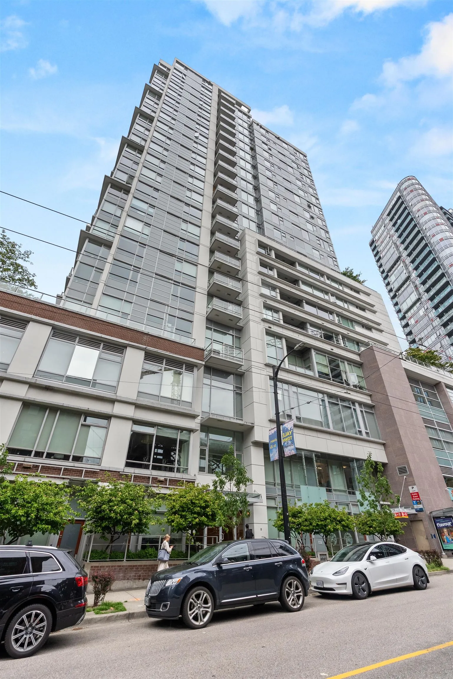 817 Cambie Street