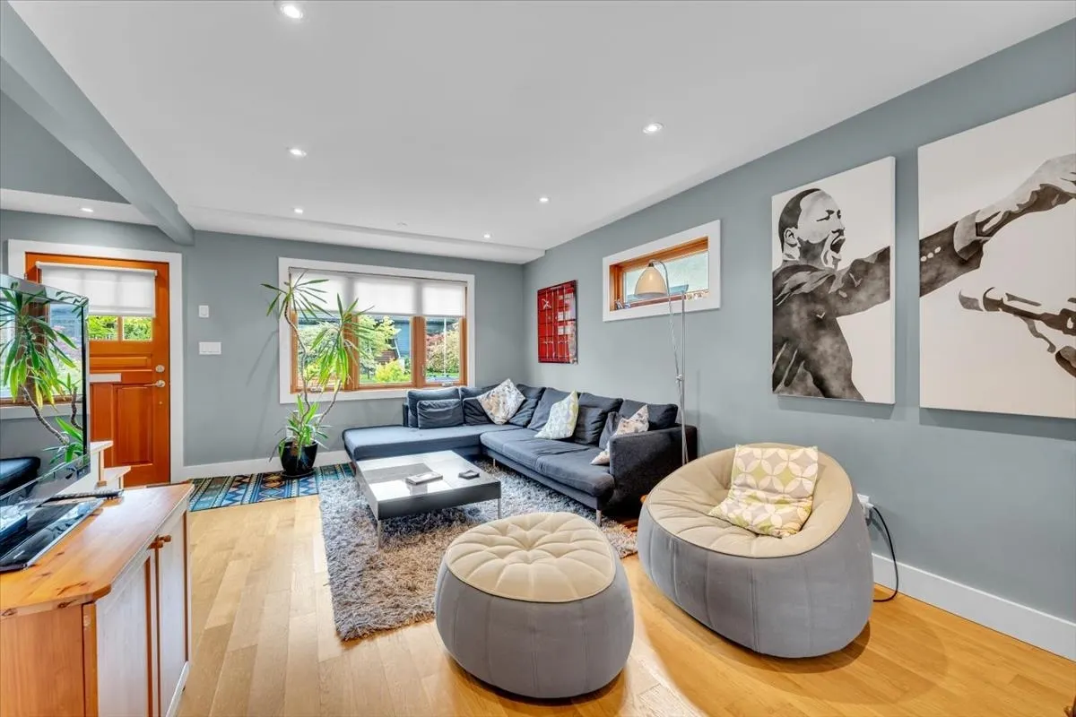 57 W 17th Avenue