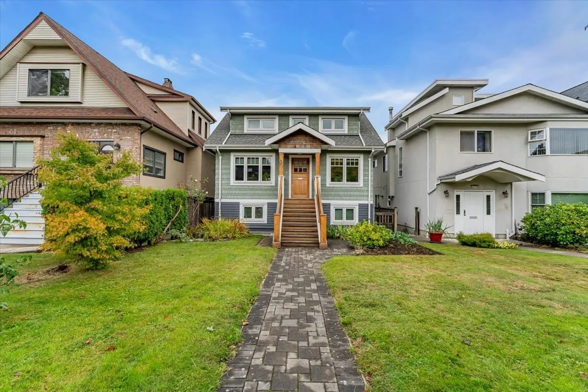 57 W 17th Avenue