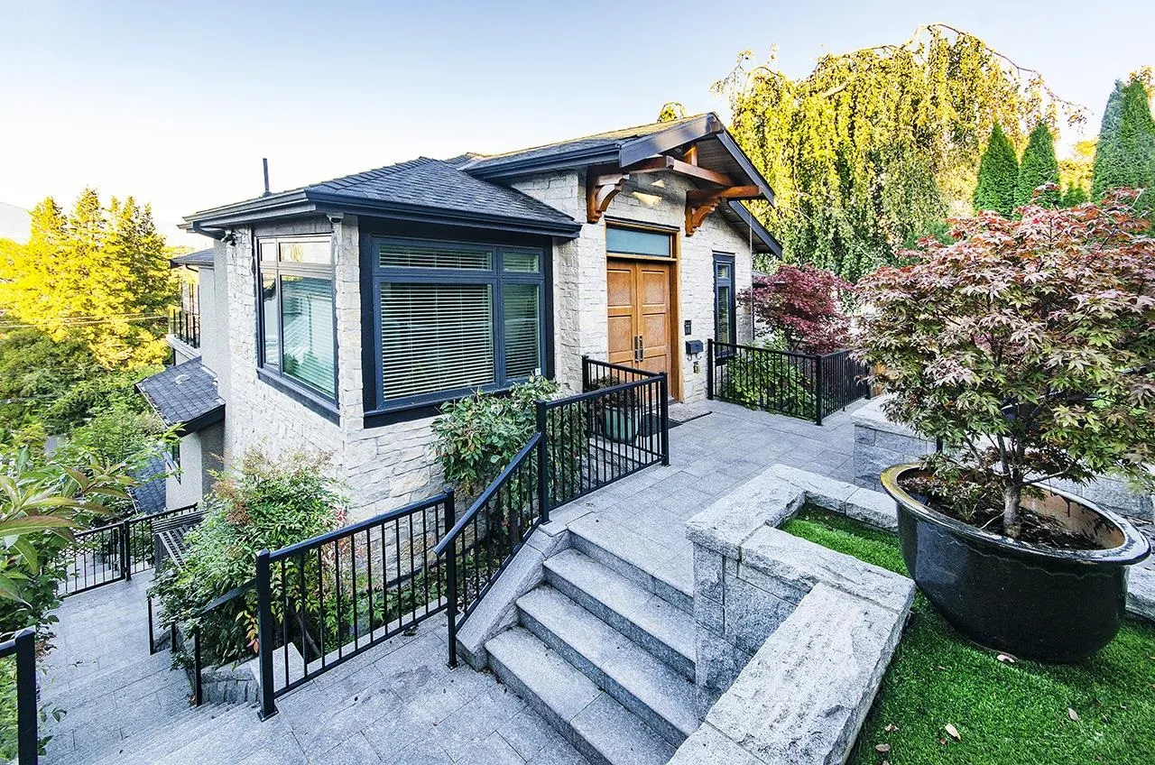 4578 Puget Drive