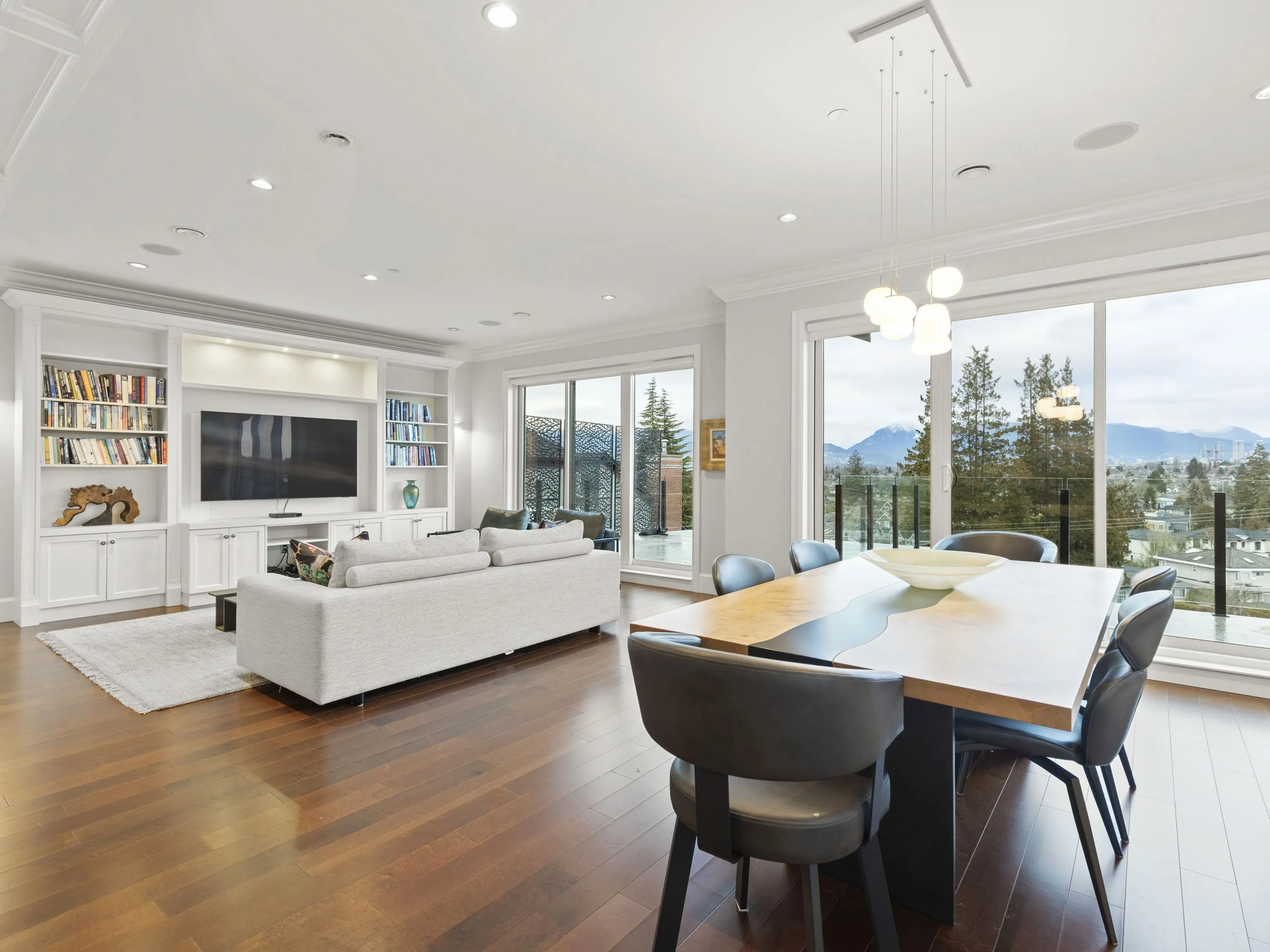 4578 Puget Drive