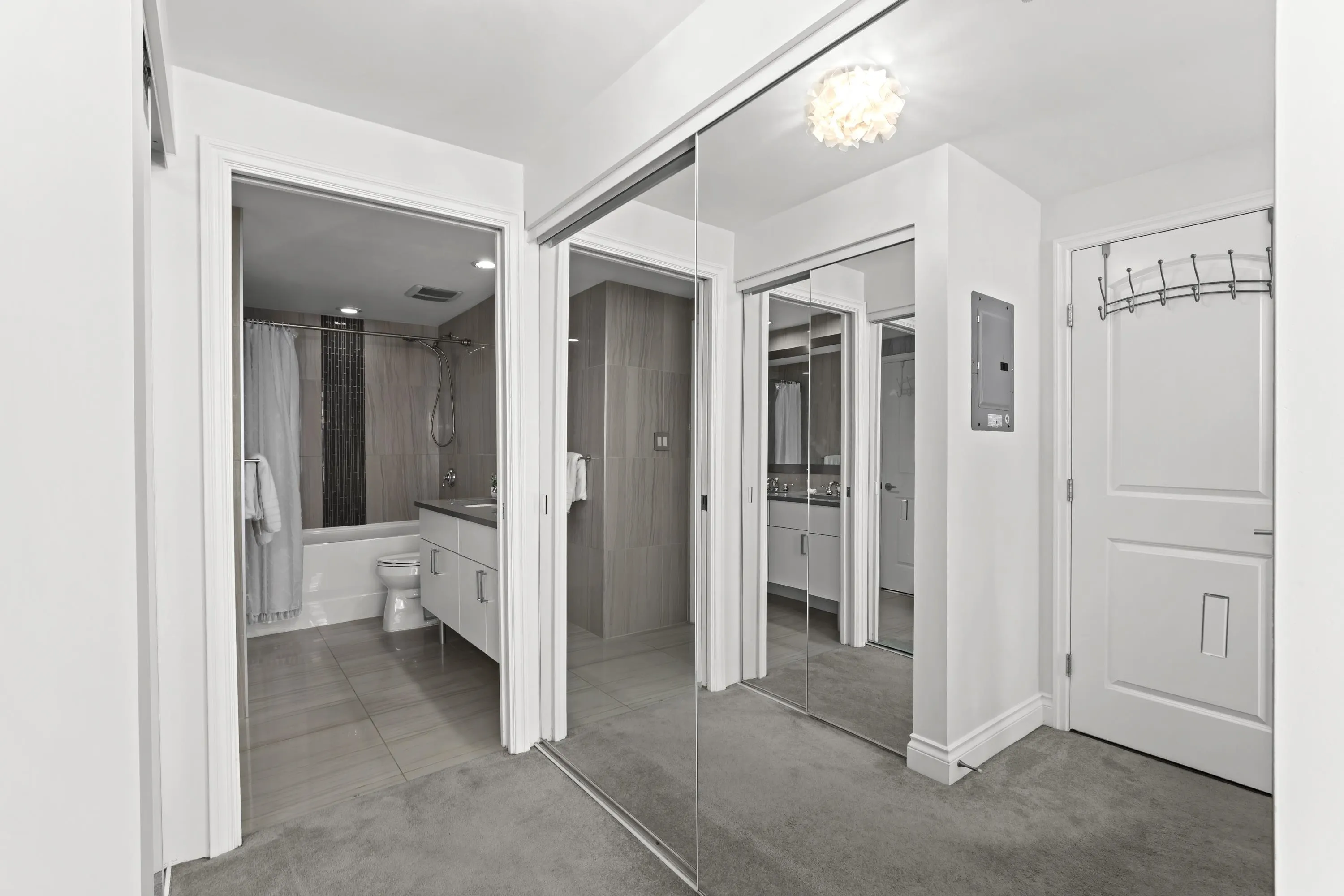 608 199 Victory Ship Way