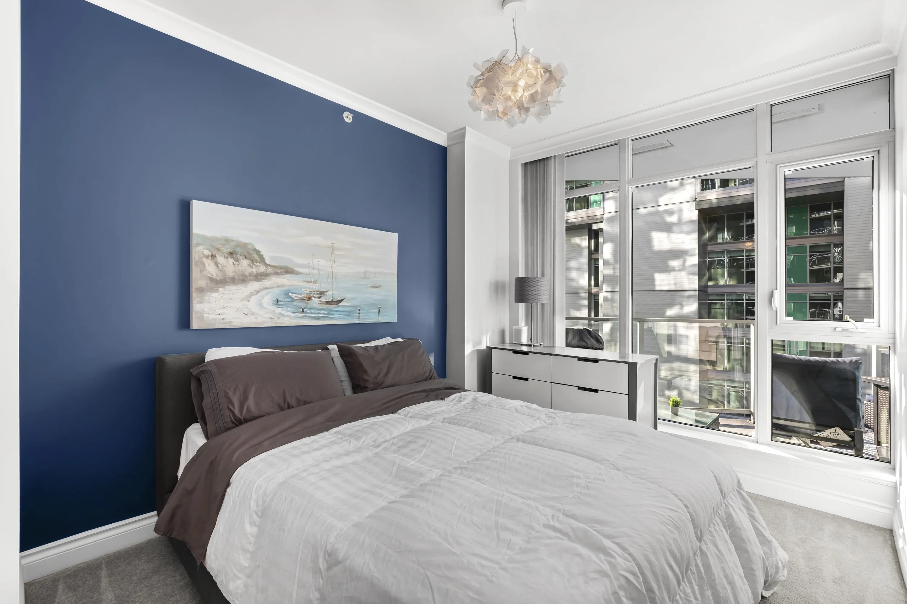608 199 Victory Ship Way