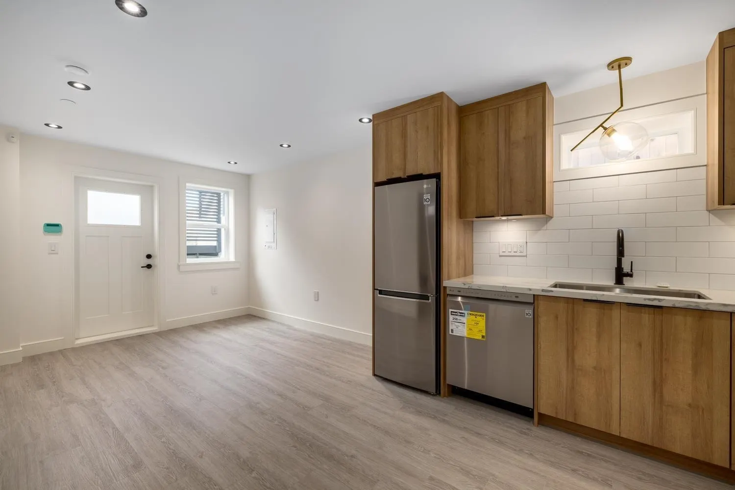 1155 Renfrew Street