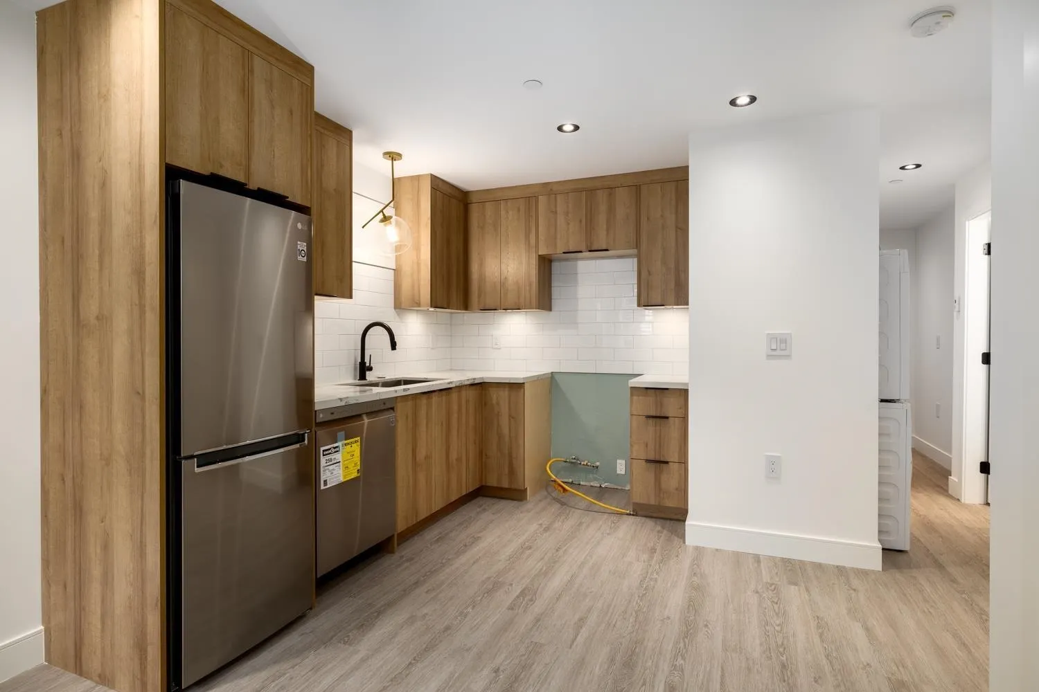 1155 Renfrew Street