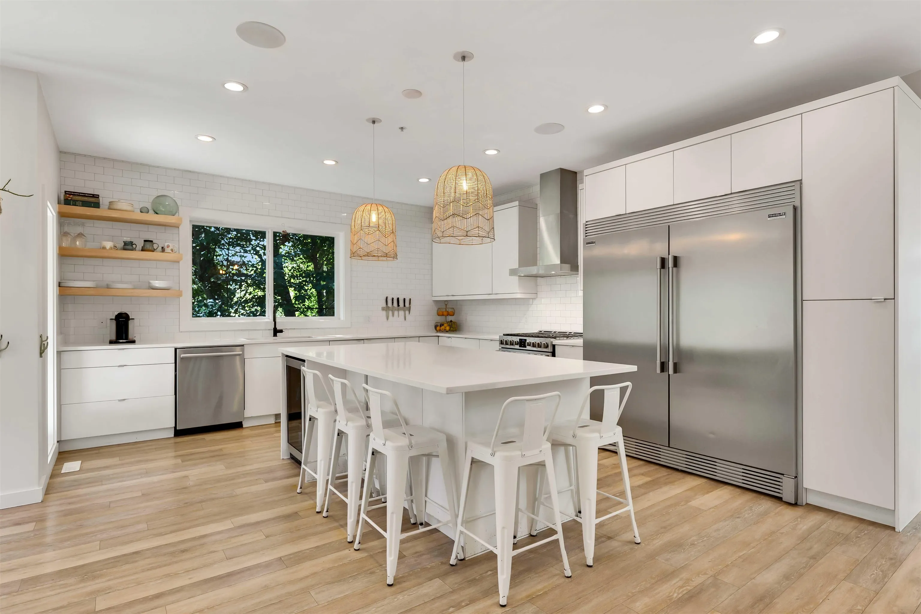39140 Cardinal Drive