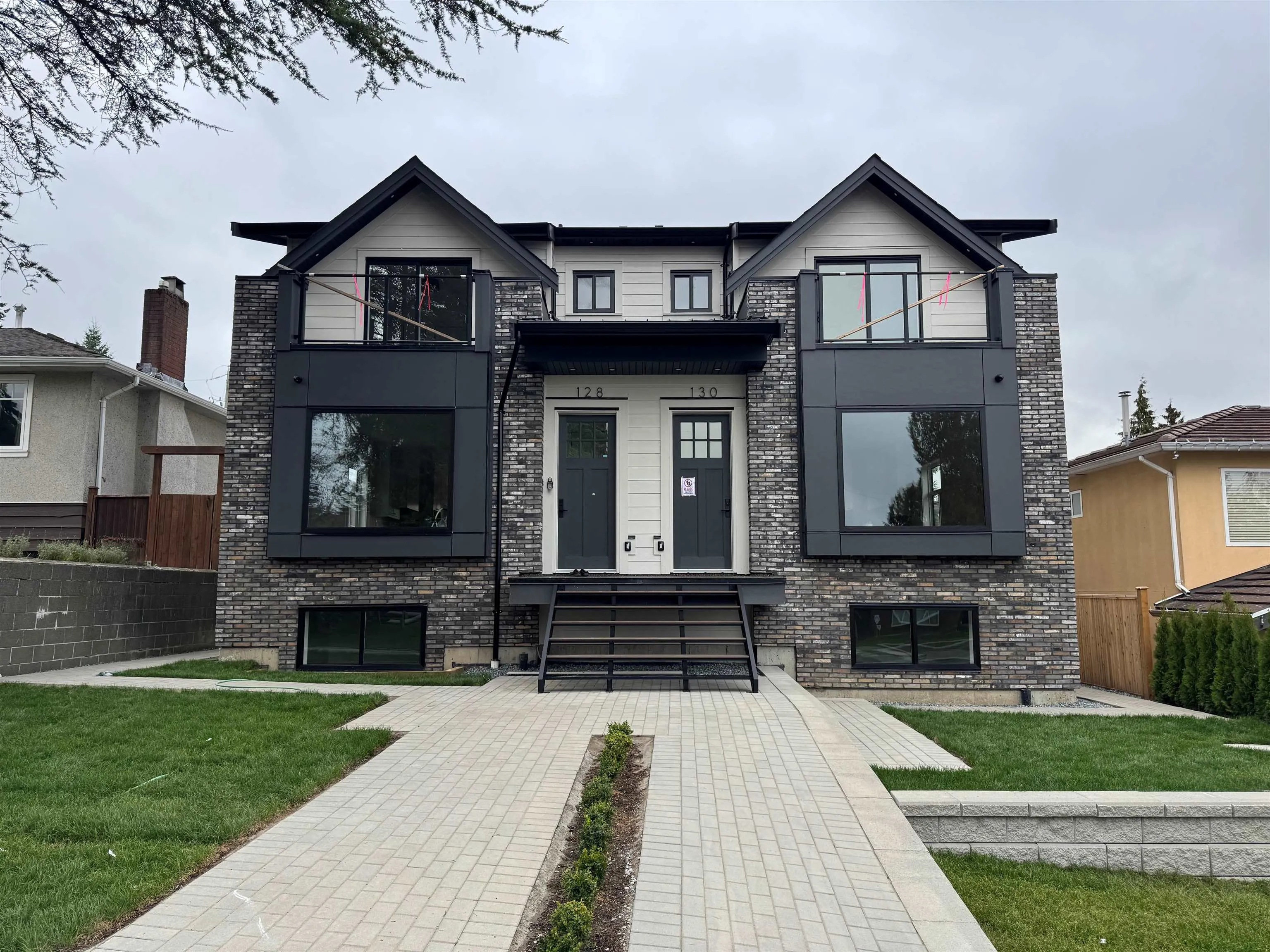 130 N Grosvenor Avenue