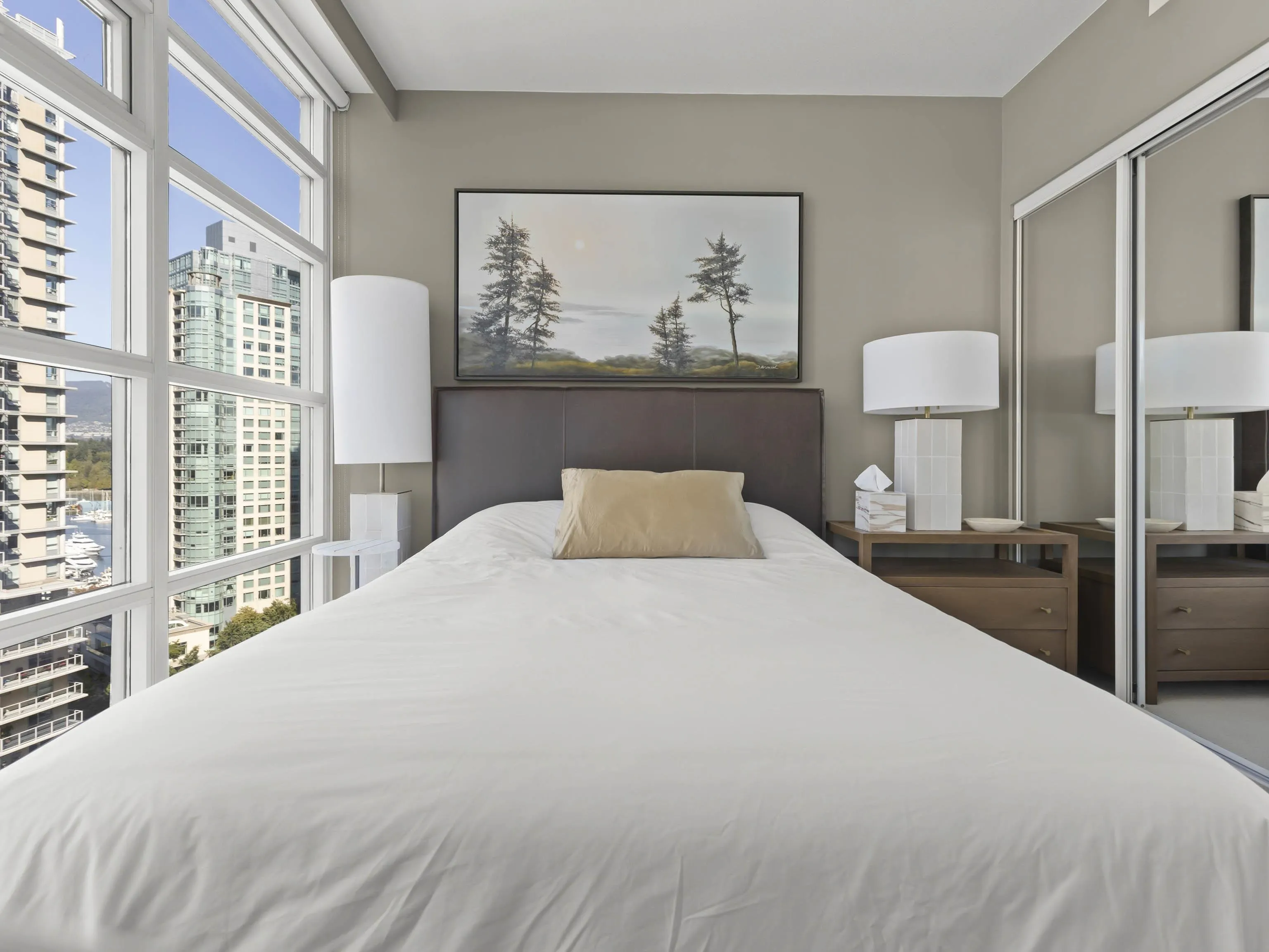 1505 1205 W Hastings Street