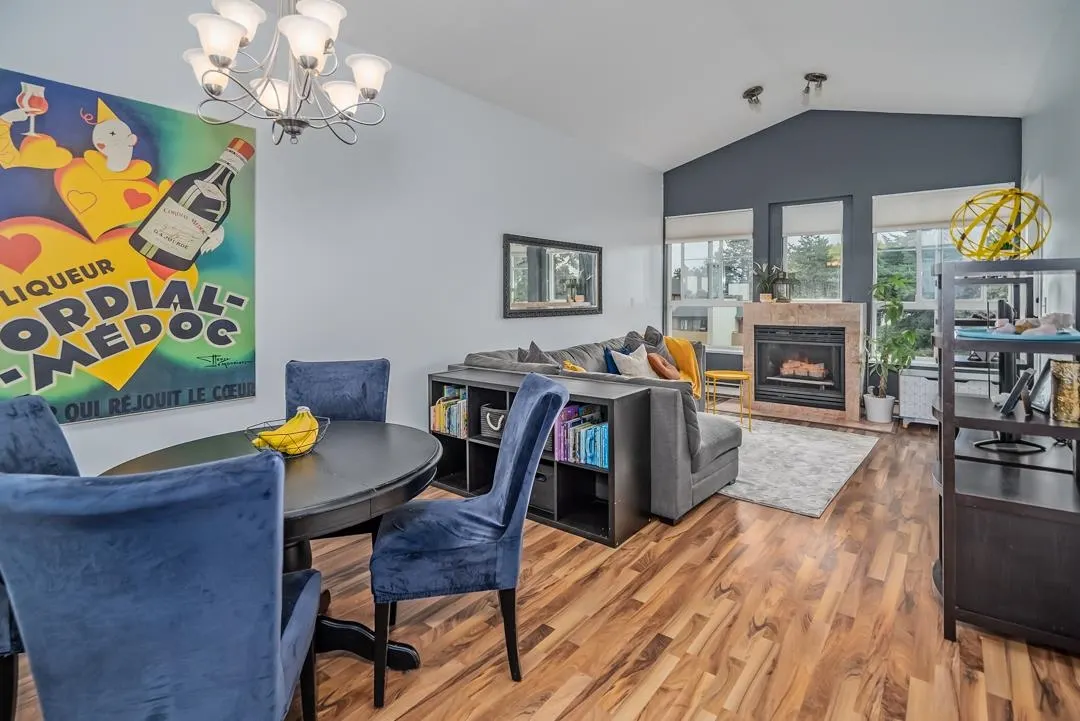 306 7300 Gilbert Road