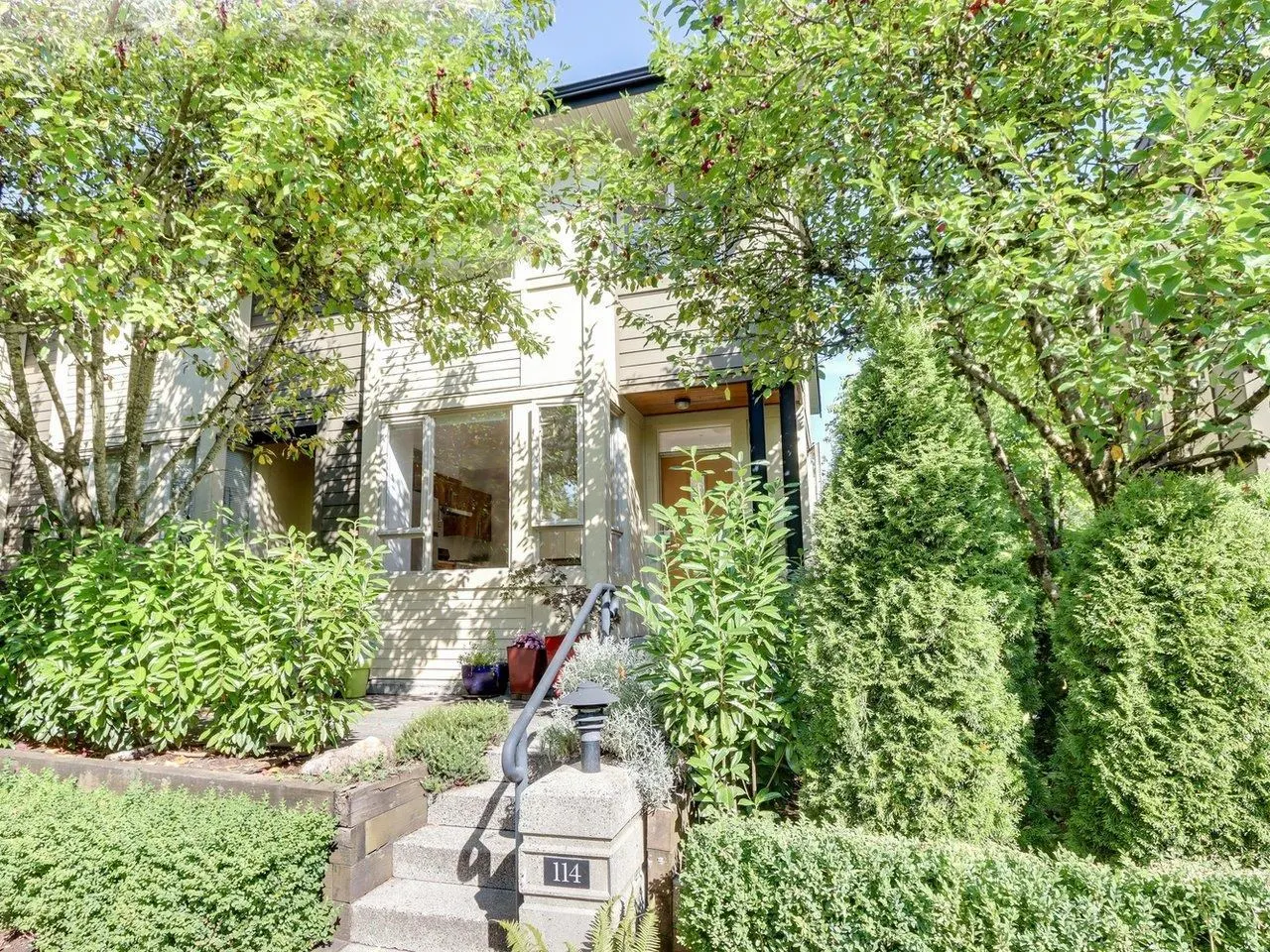 114 9229 University Crescent