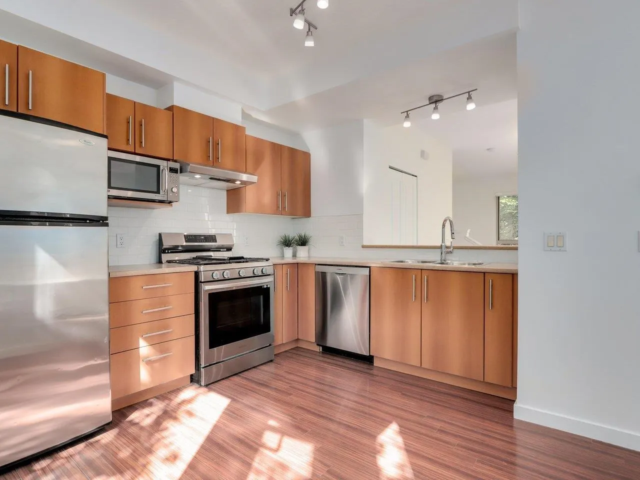 114 9229 University Crescent