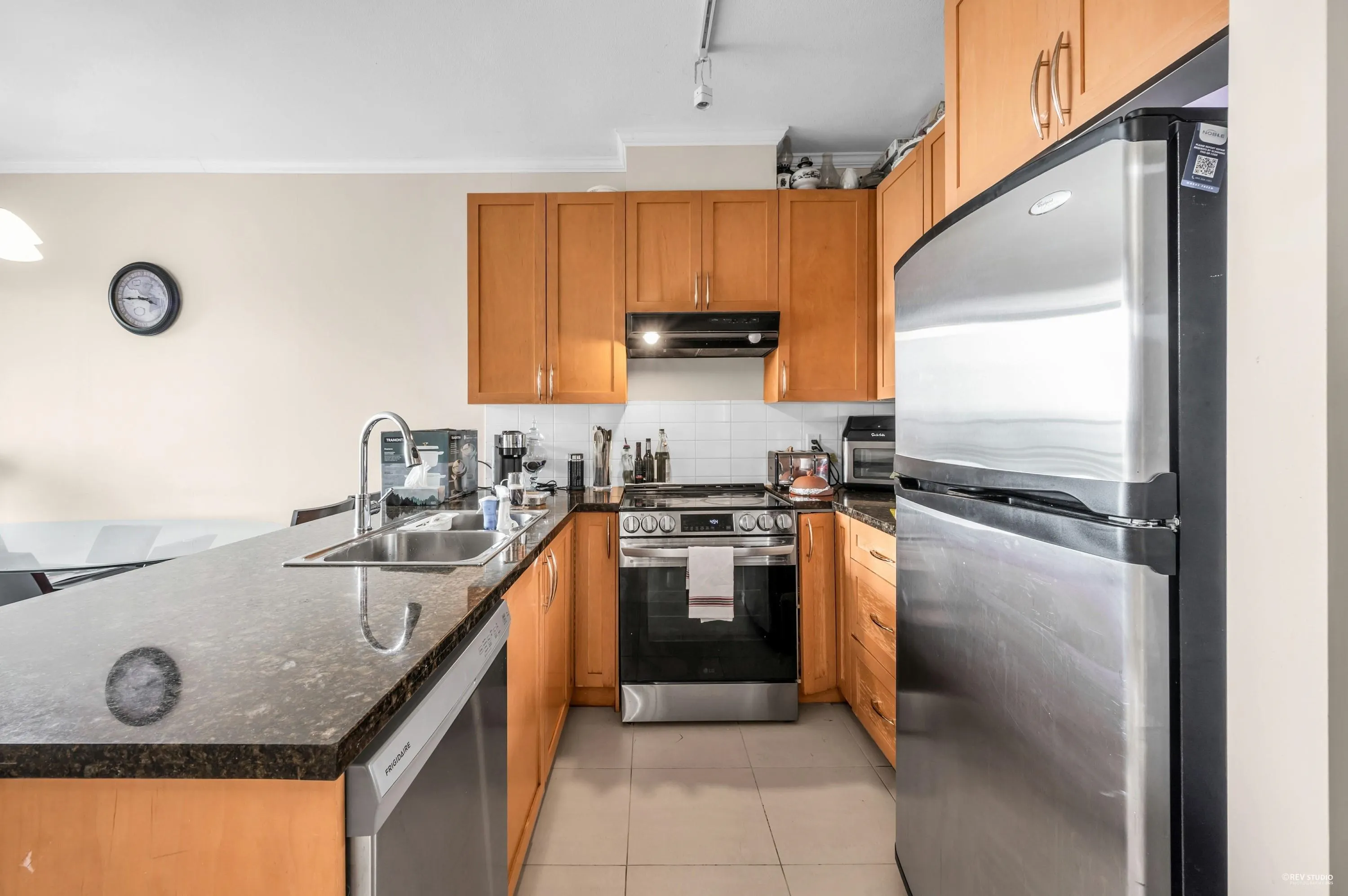 1701 6833 Station Hill Drive