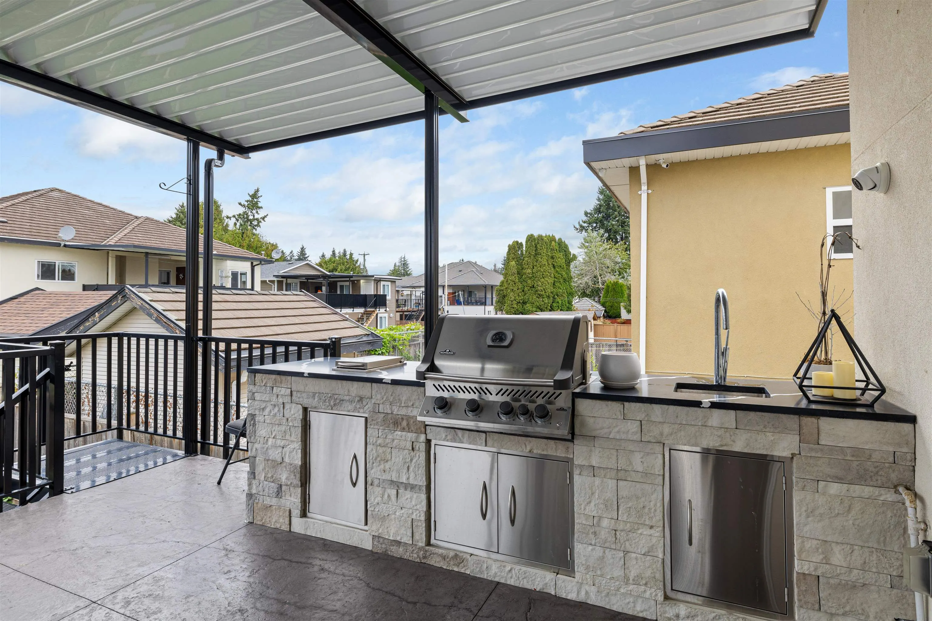 6899 Clevedon Drive