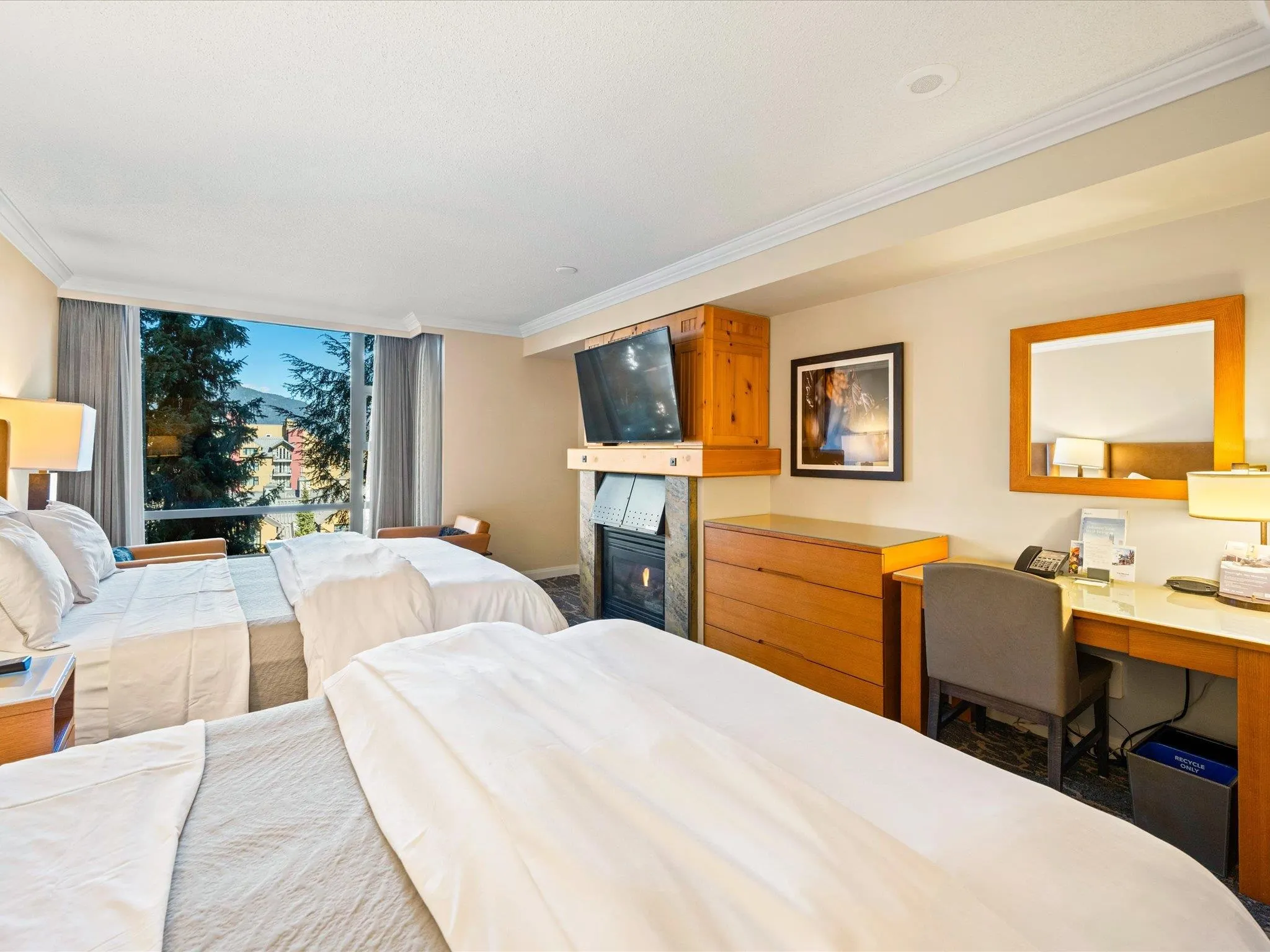 685 4090 Whistler Way
