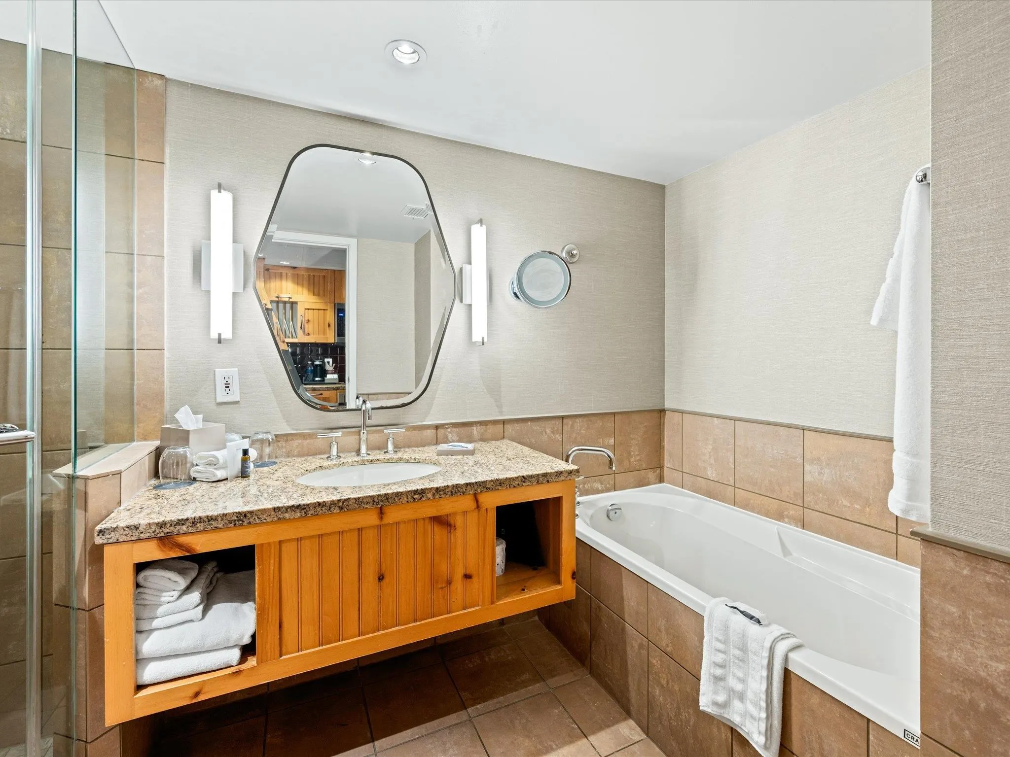 685 4090 Whistler Way