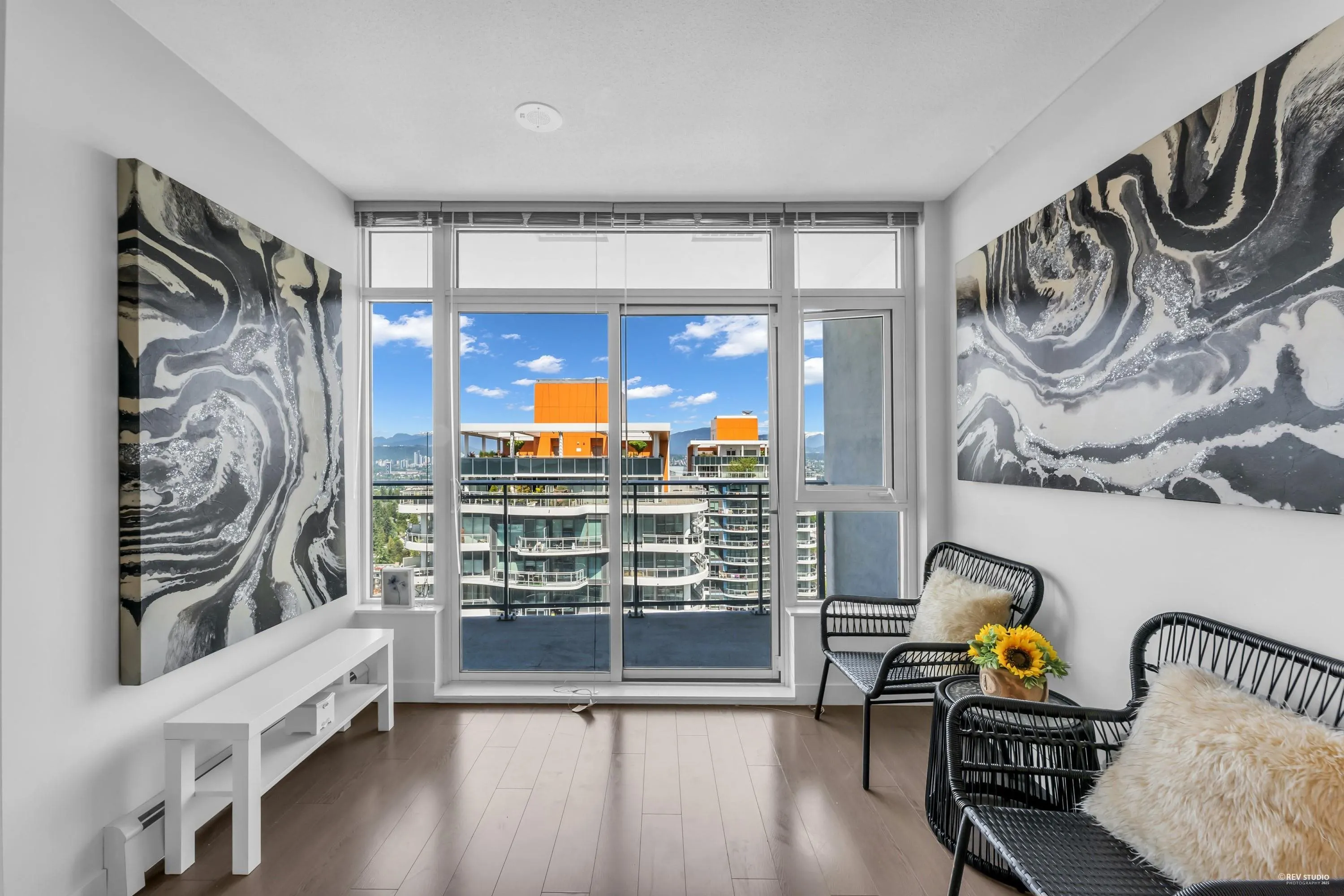 2602 13308 Central Avenue