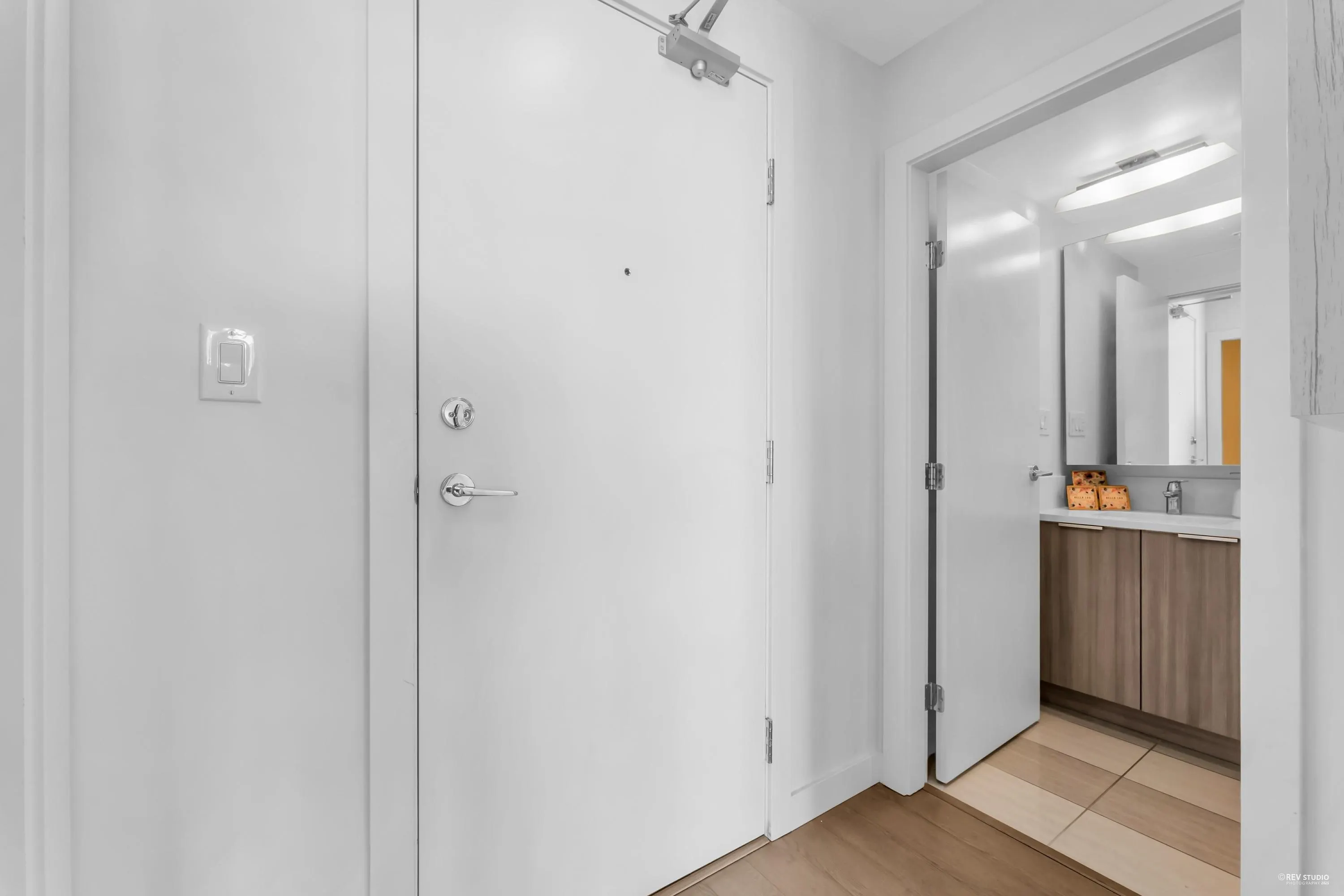 2602 13308 Central Avenue
