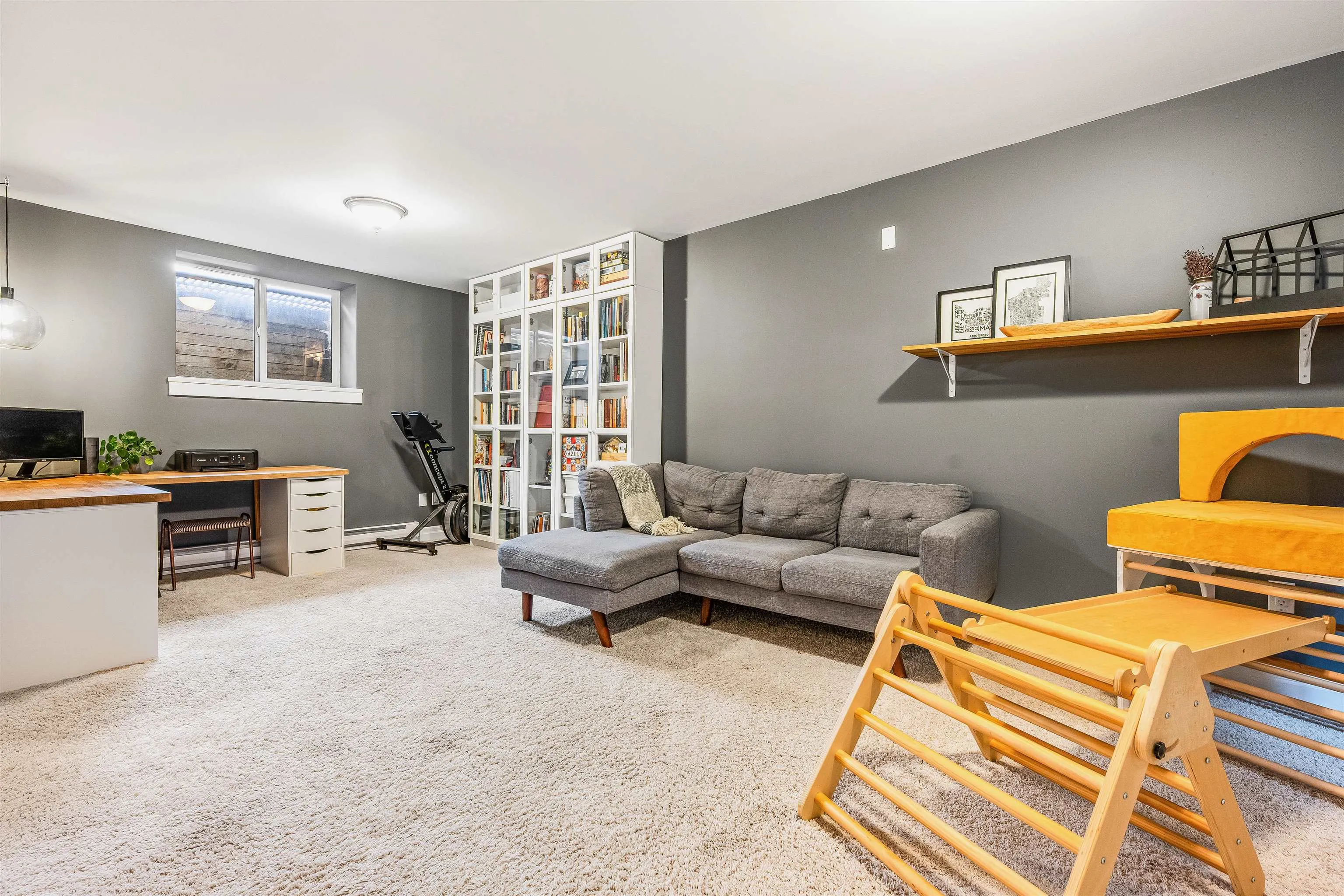 5909 Cowichan Street