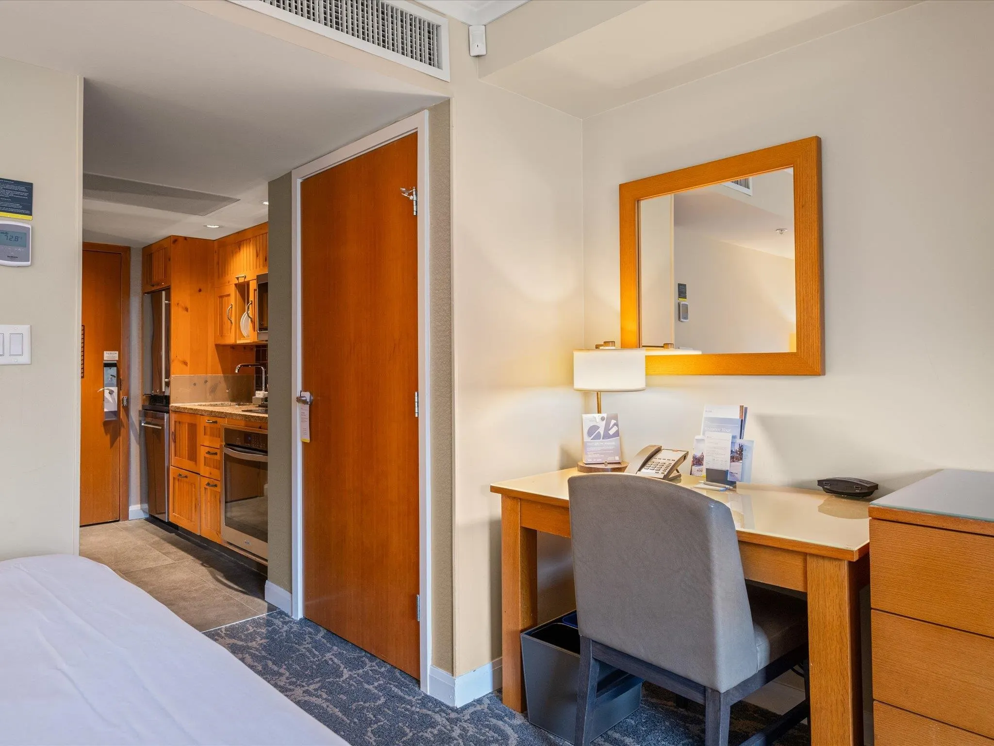 660 4090 Whistler Way