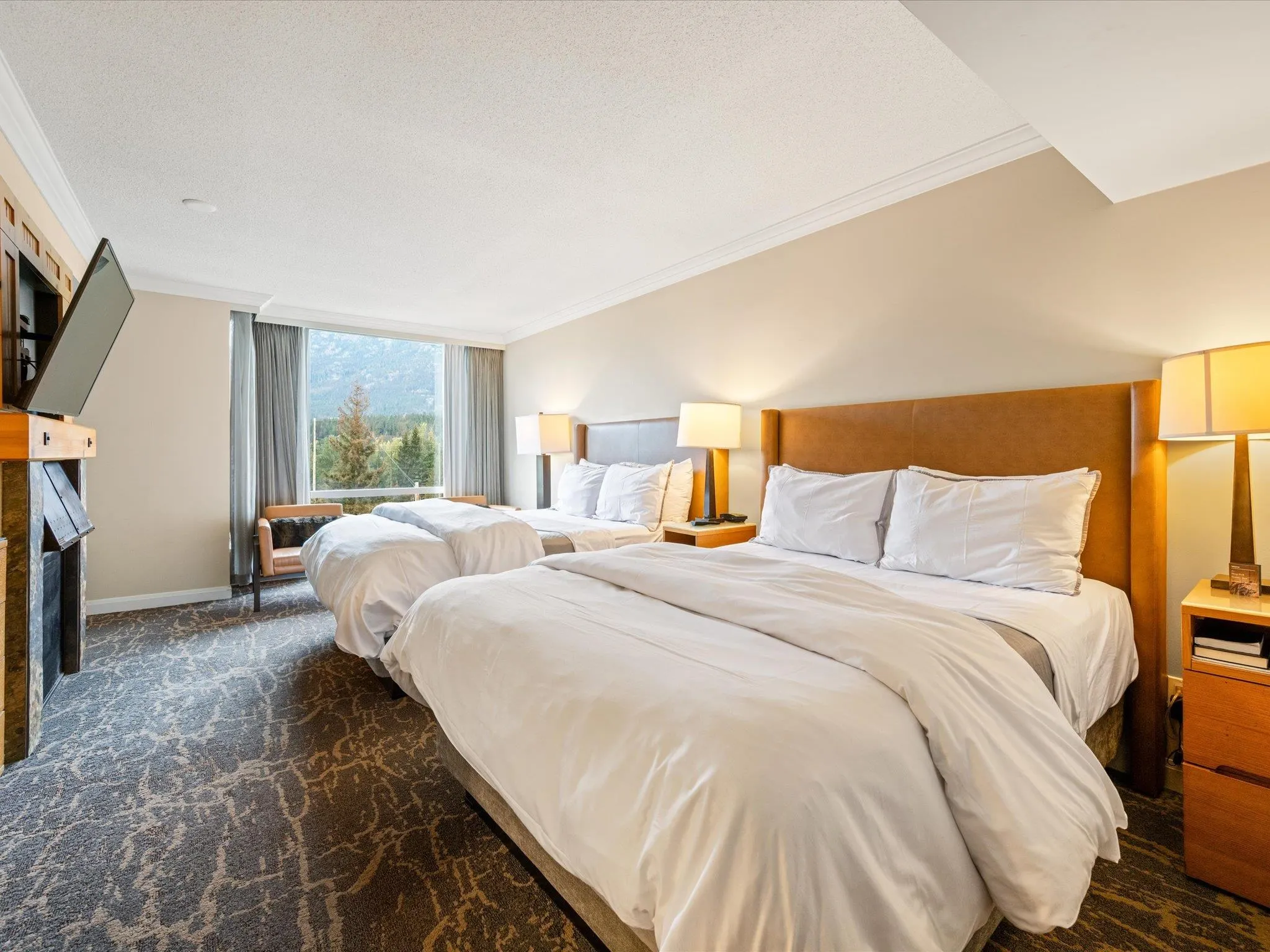 660 4090 Whistler Way