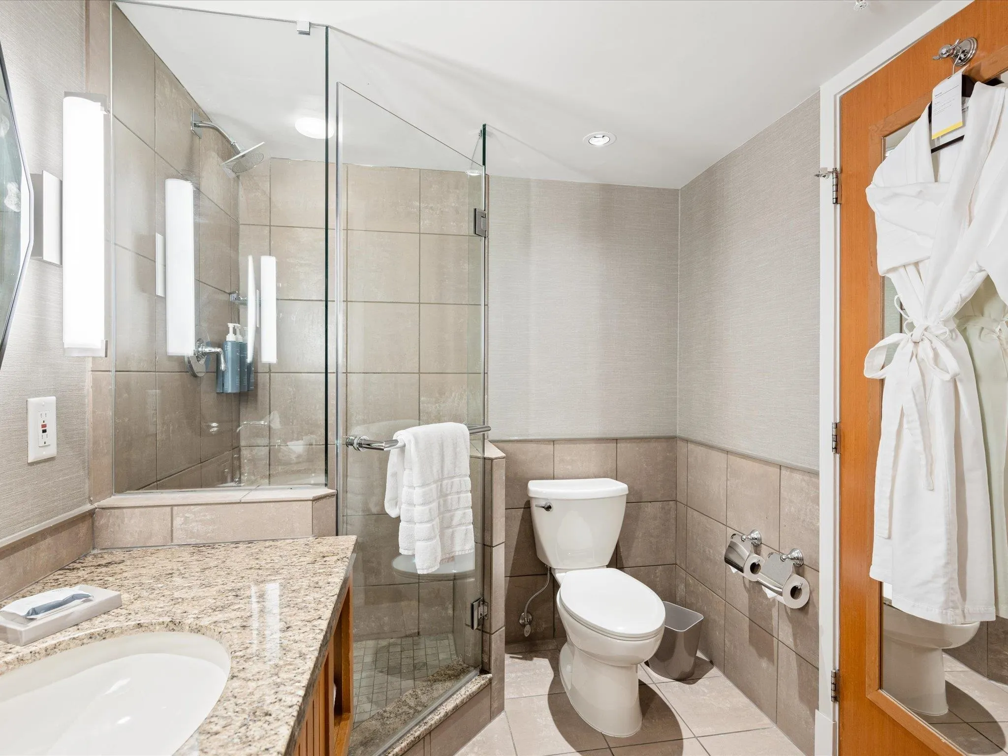 660 4090 Whistler Way