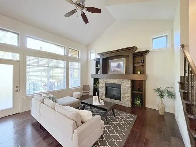 1339 Greenbank Court