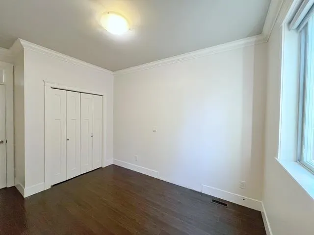1339 Greenbank Court