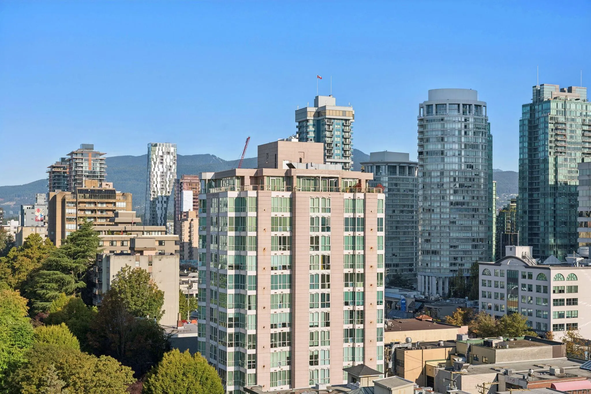 1203 1050 Smithe Street