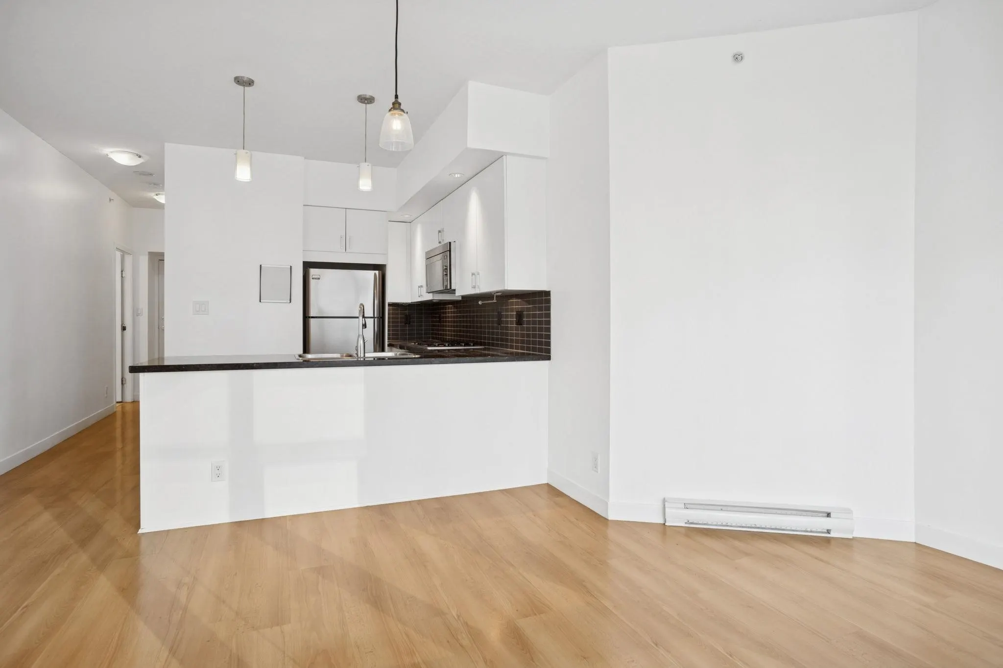 1203 1050 Smithe Street