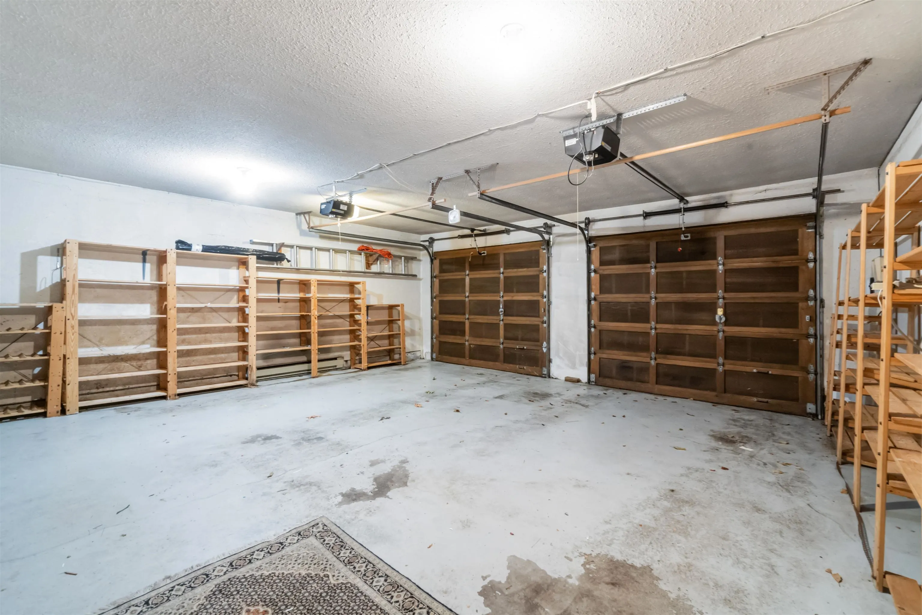 4262 Yuculta Crescent