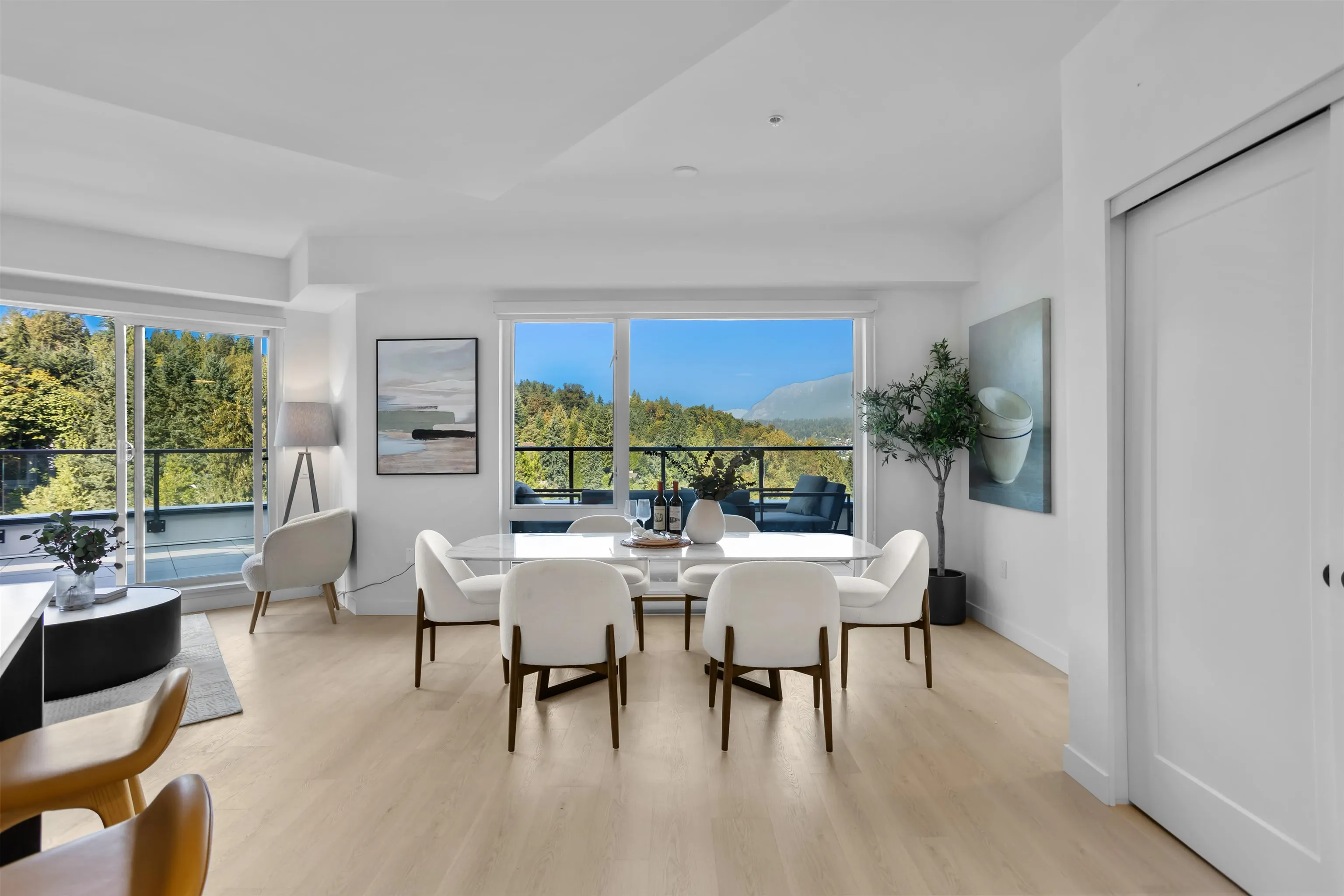 601 1100 Clarke Road