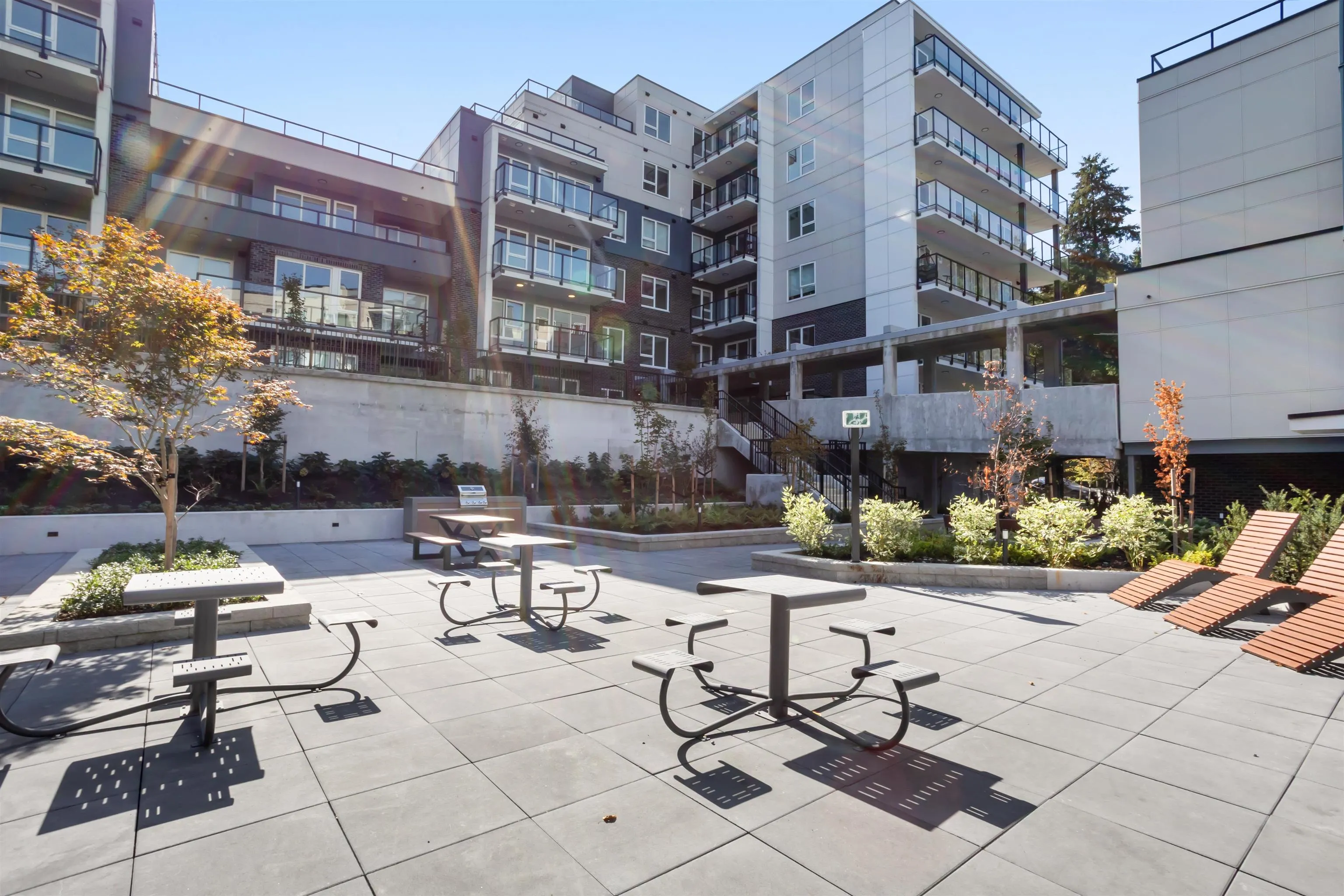 604 2002 St. George Street