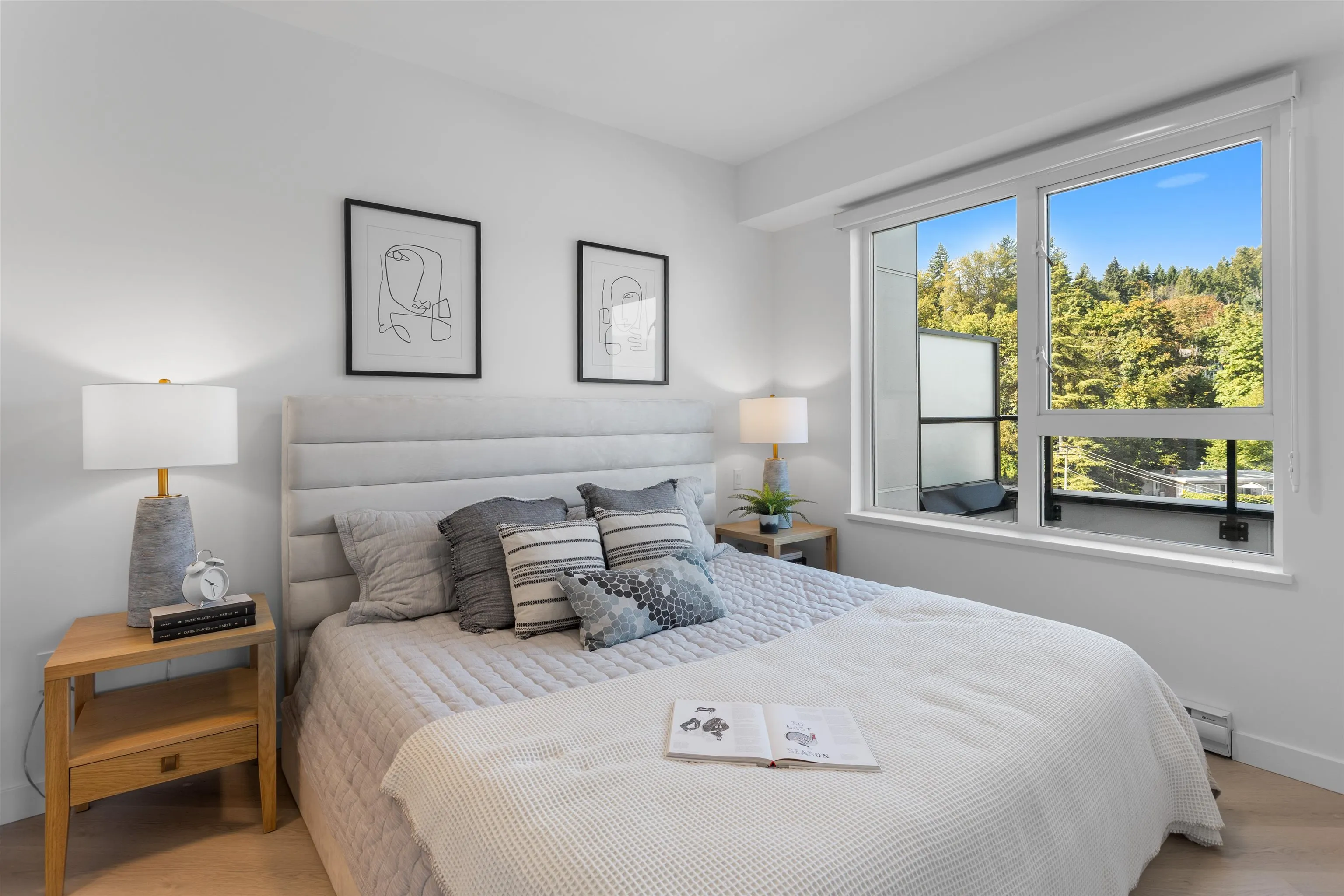 604 2002 St. George Street