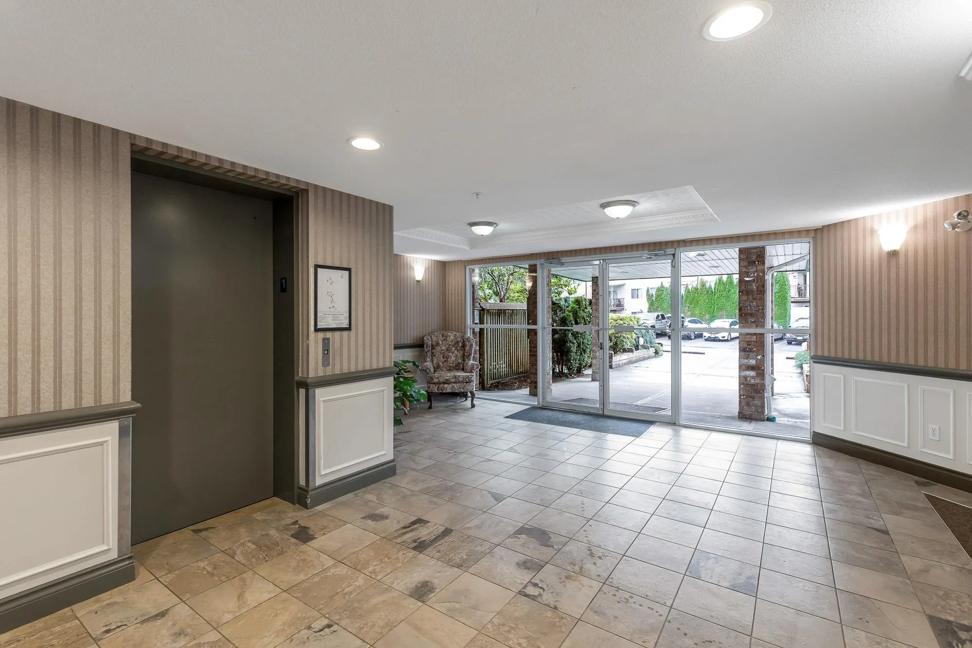 123 27358 32 Avenue