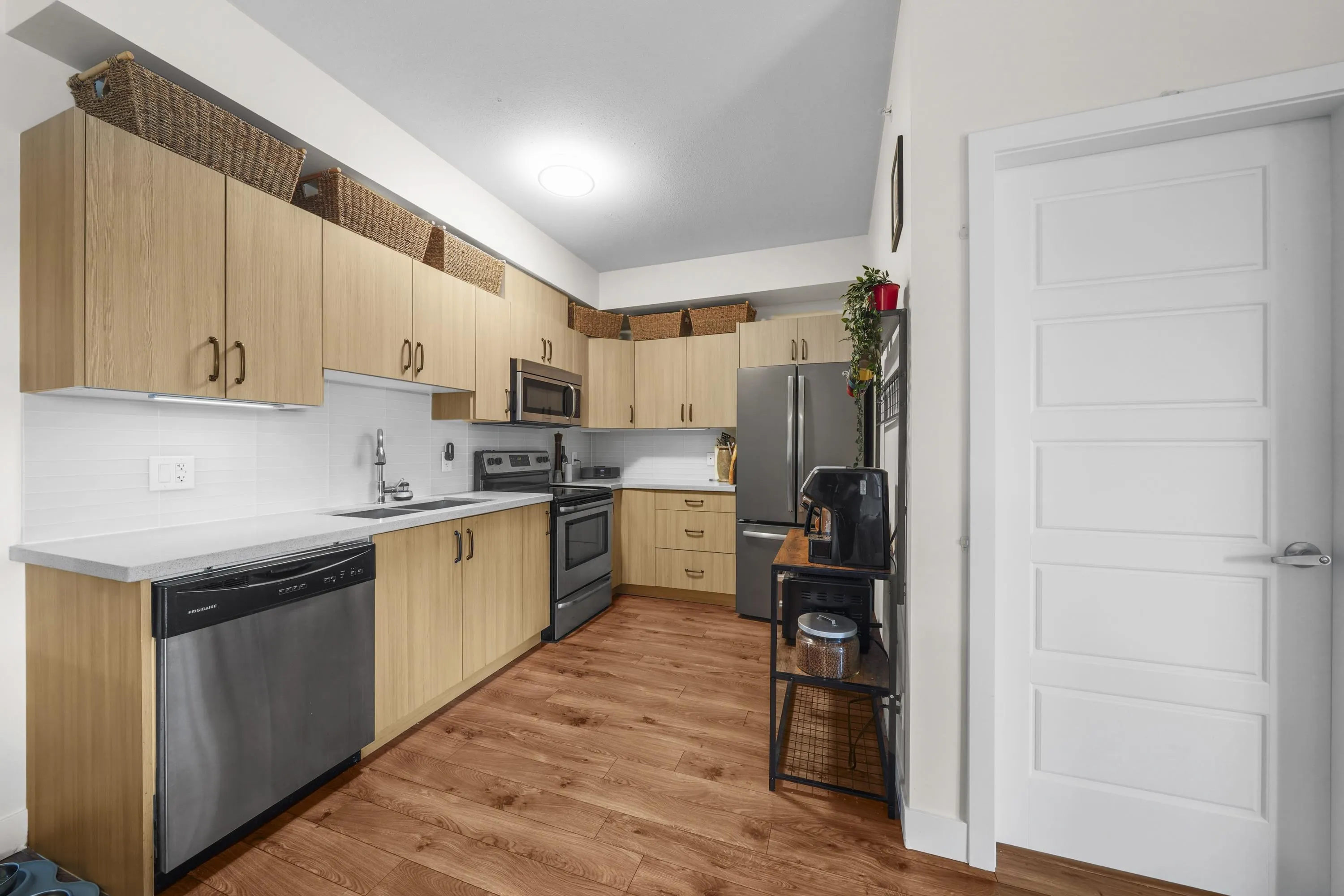 404 12070 227 Street Street